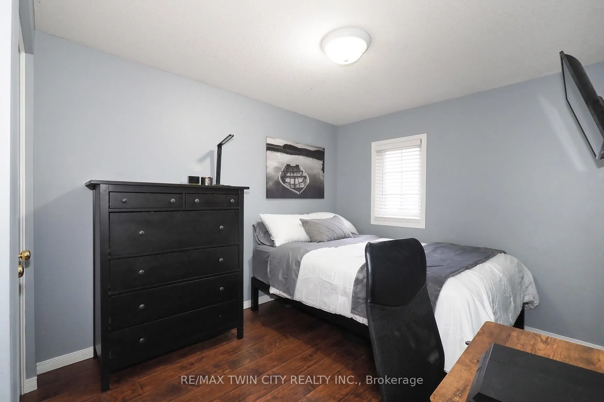 Photo 29 of 55 Bridlewreath Street, Kitchener — HOMEH