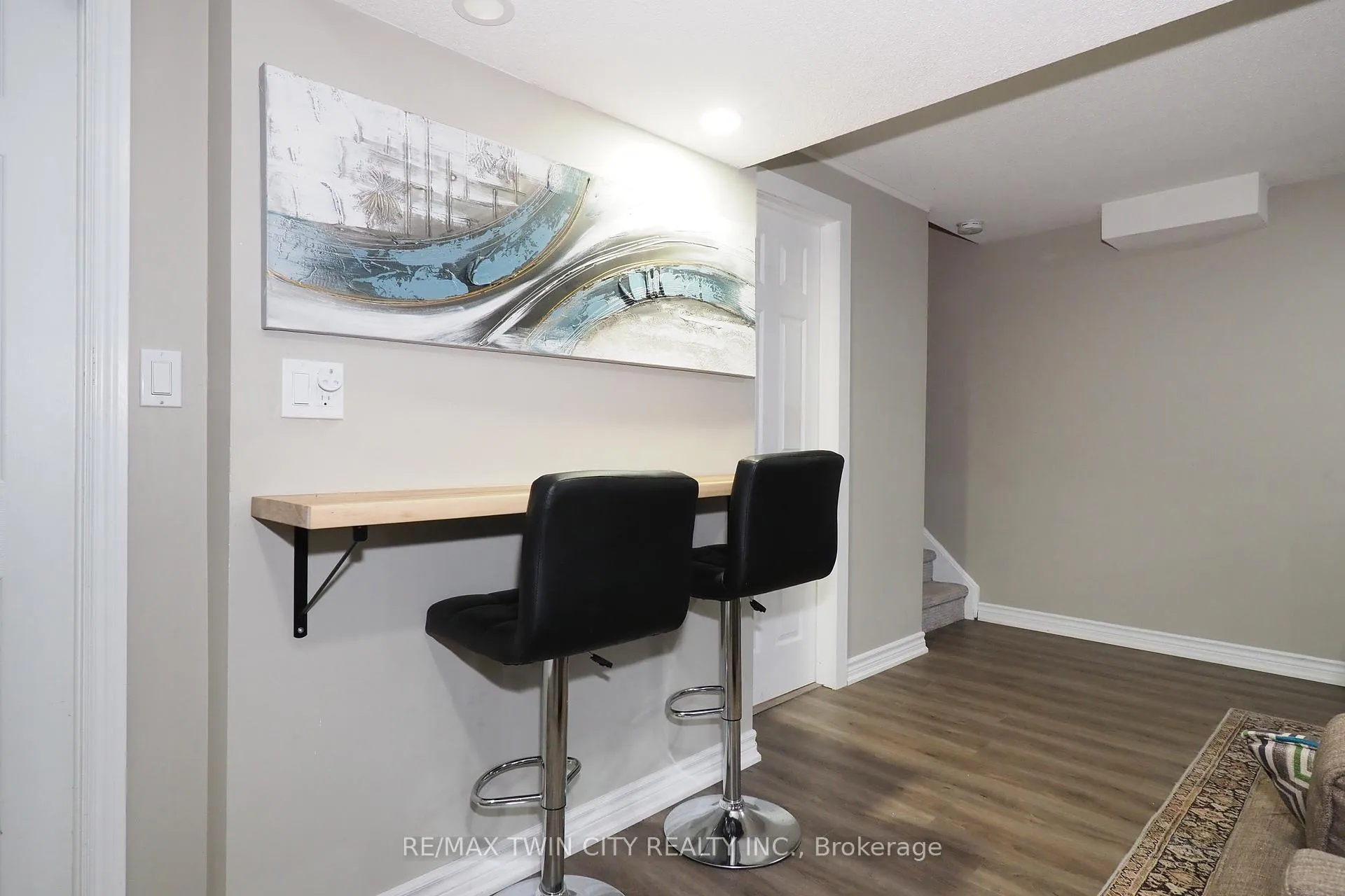 Photo 38 of 55 Bridlewreath Street, Kitchener — HOMEH