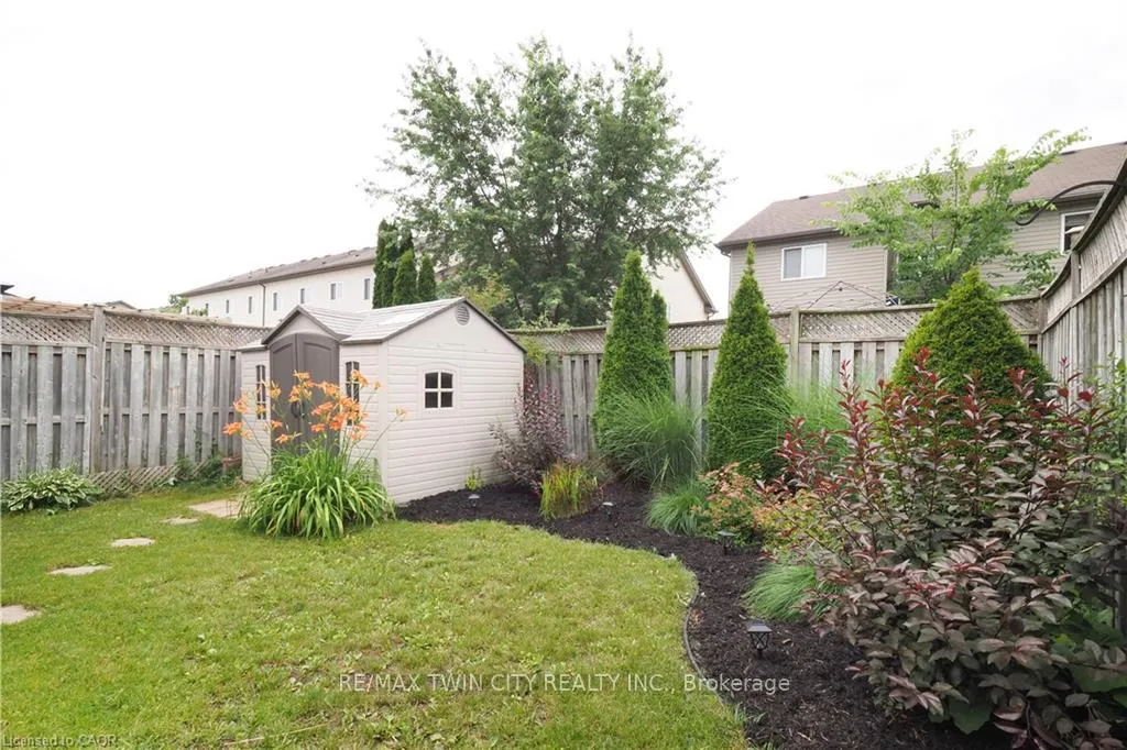 Photo 49 of 55 Bridlewreath Street, Kitchener — HOMEH
