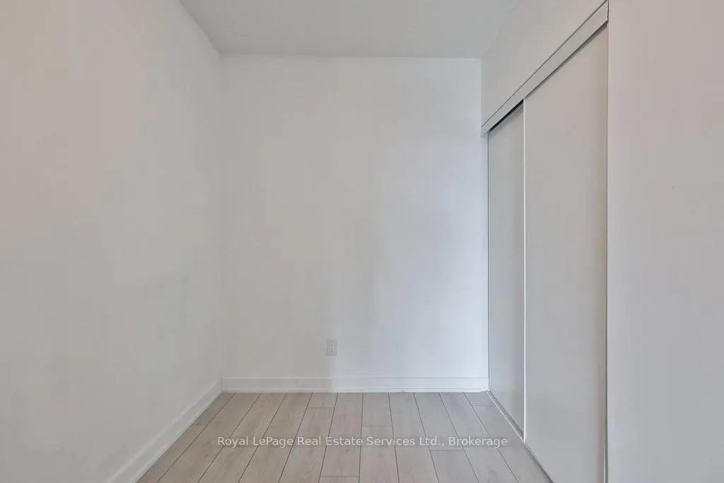 Photo 27 of Unit A605, 3210 Dakota Common, Burlington, Alton — HOMEH