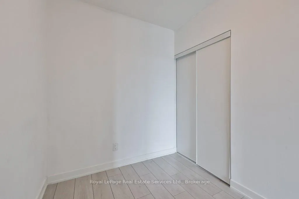 Photo 29 of Unit A605, 3210 Dakota Common, Burlington, Alton — HOMEH