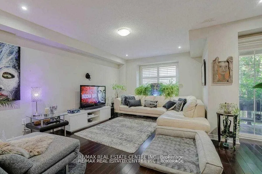 Photo 7 of Unit 17, 362 Plains Road E, Burlington, LaSalle — HOMEH