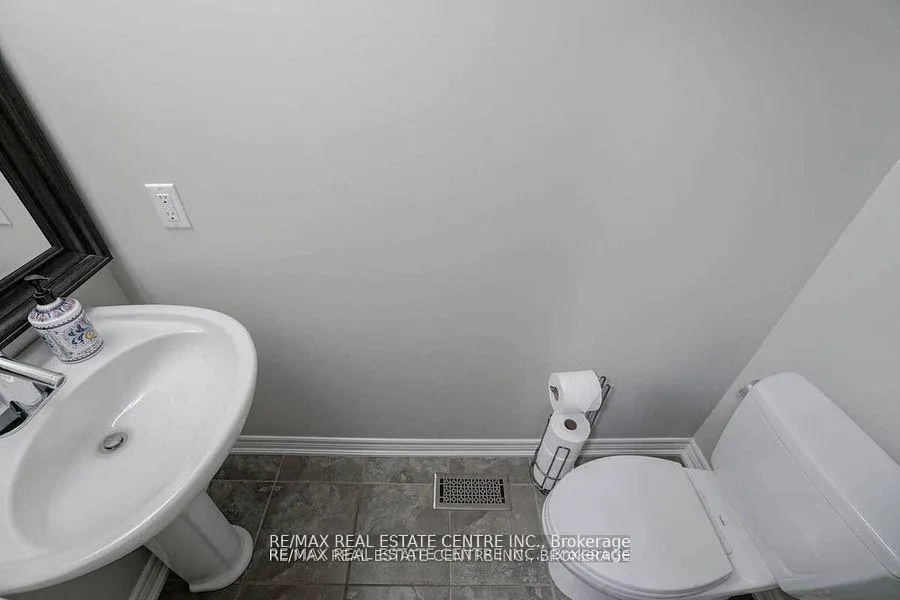 Photo 14 of Unit 17, 362 Plains Road E, Burlington, LaSalle — HOMEH