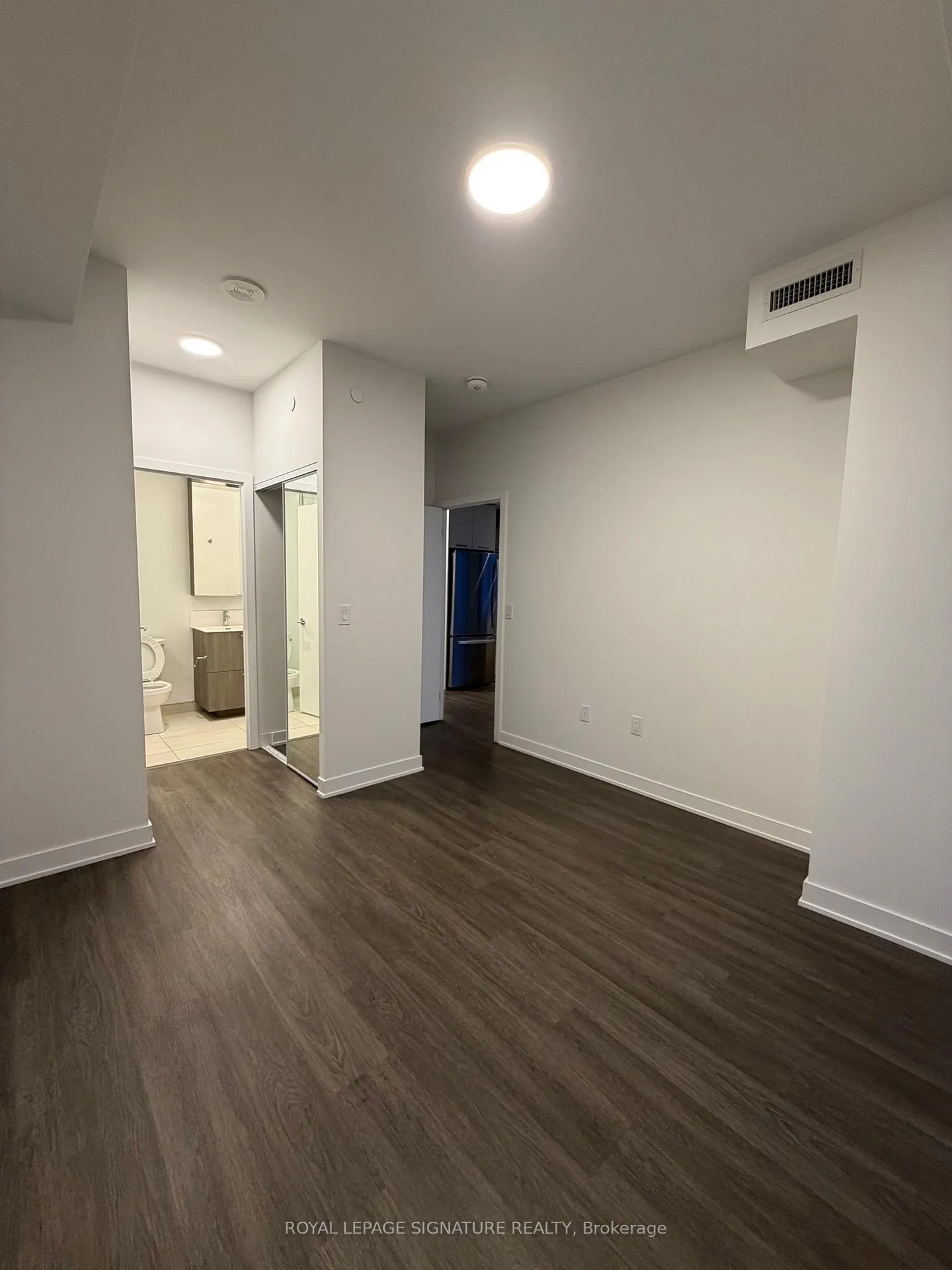 Photo 4 of Unit 2110, 40 Lagerfeld Drive, Brampton, Northwest Brampton — HOMEH