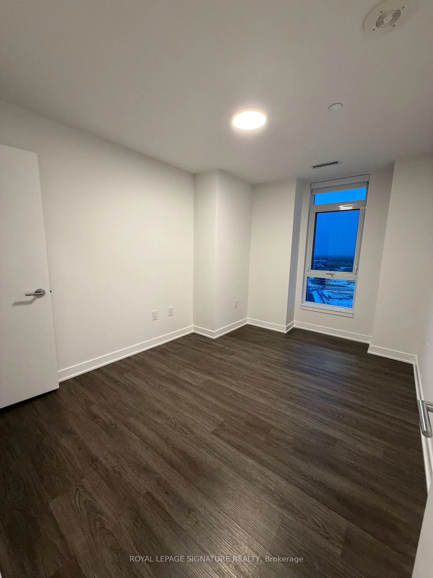 Photo 7 of Unit 2110, 40 Lagerfeld Drive, Brampton, Northwest Brampton — HOMEH