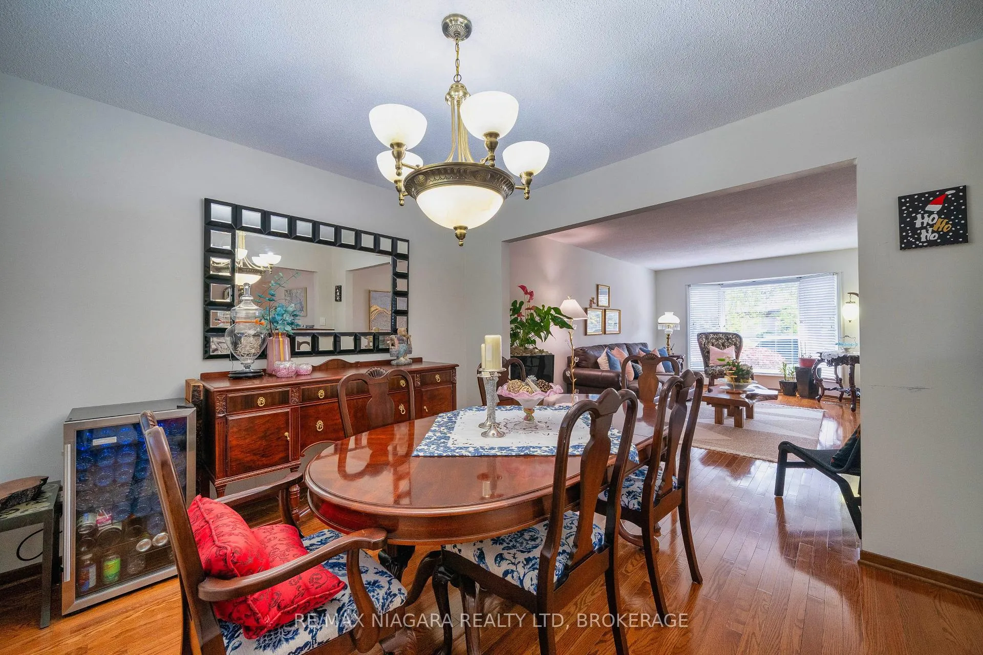 Photo 11 of 621 Lake Street, St. Catharines, Lakeshore — HOMEH