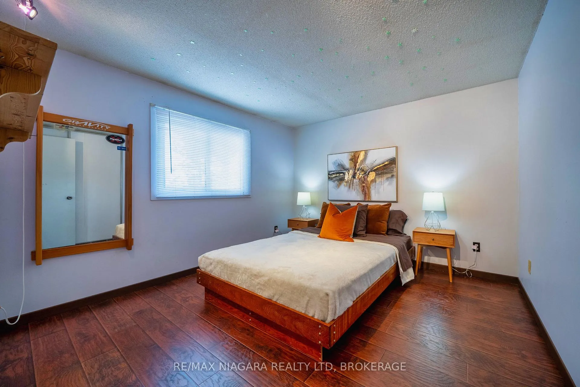 Photo 23 of 621 Lake Street, St. Catharines, Lakeshore — HOMEH