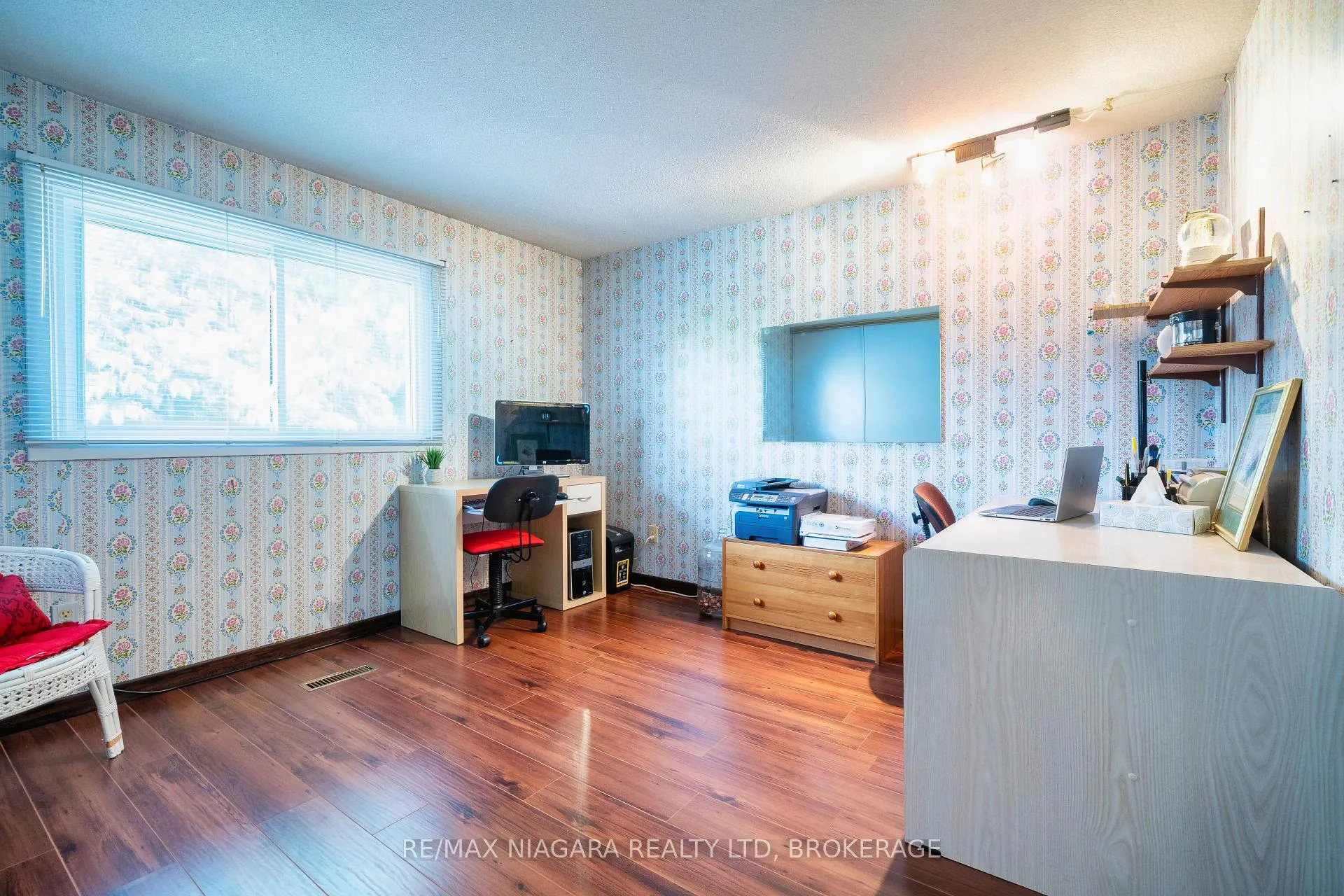Photo 26 of 621 Lake Street, St. Catharines, Lakeshore — HOMEH