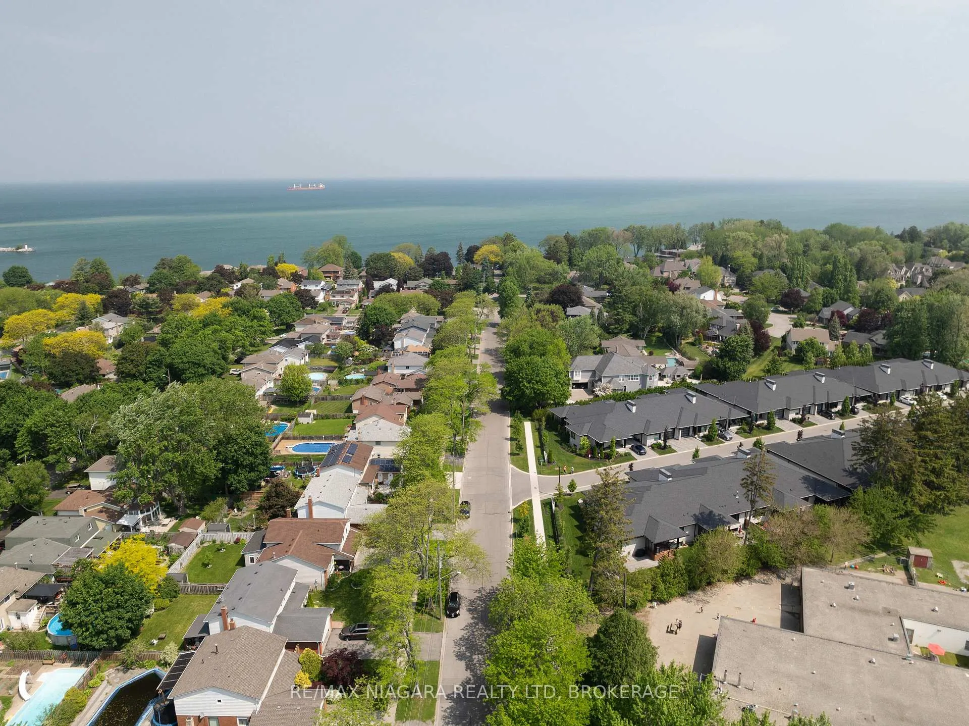 Photo 42 of 621 Lake Street, St. Catharines, Lakeshore — HOMEH