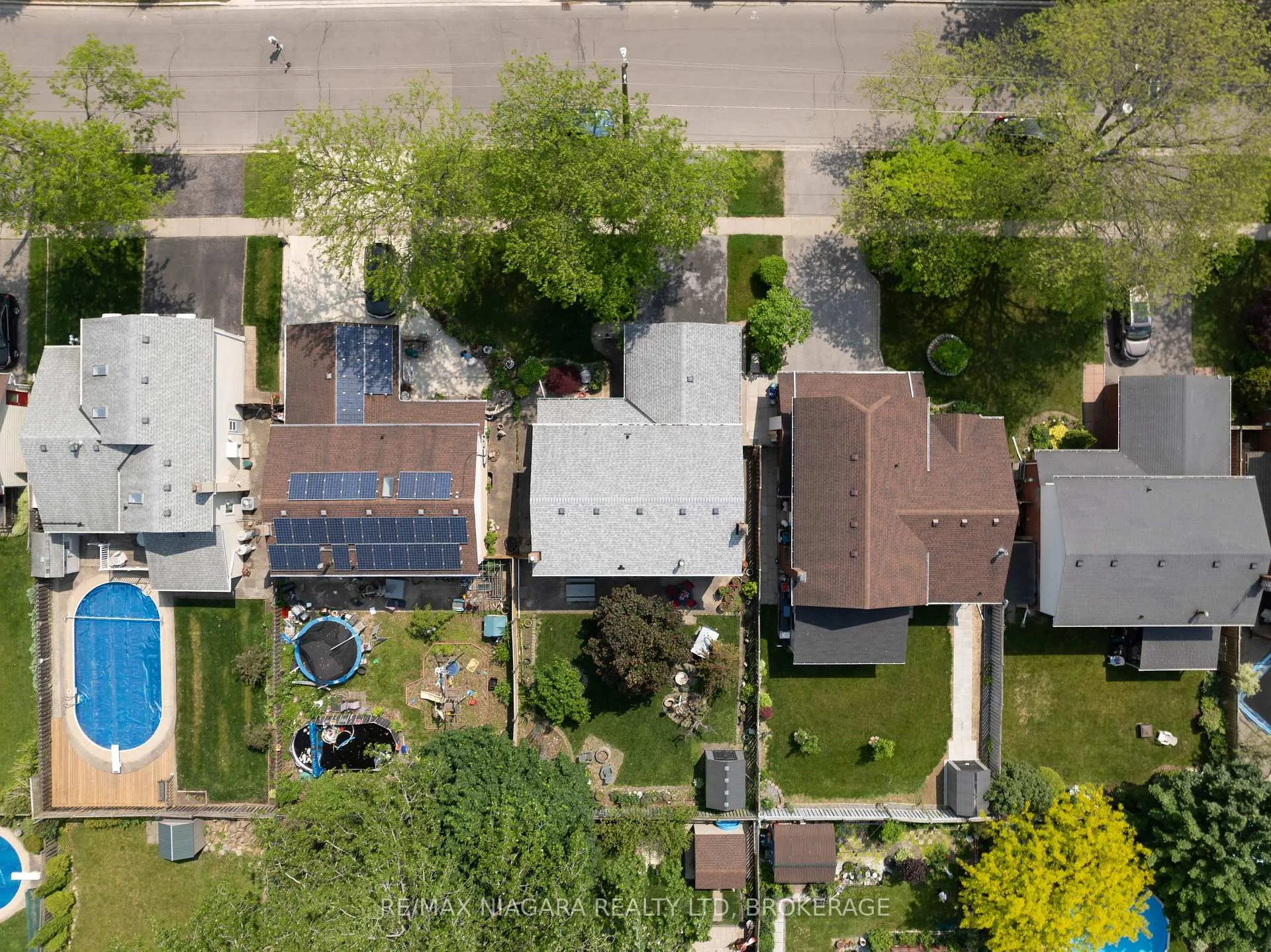 Photo 45 of 621 Lake Street, St. Catharines, Lakeshore — HOMEH