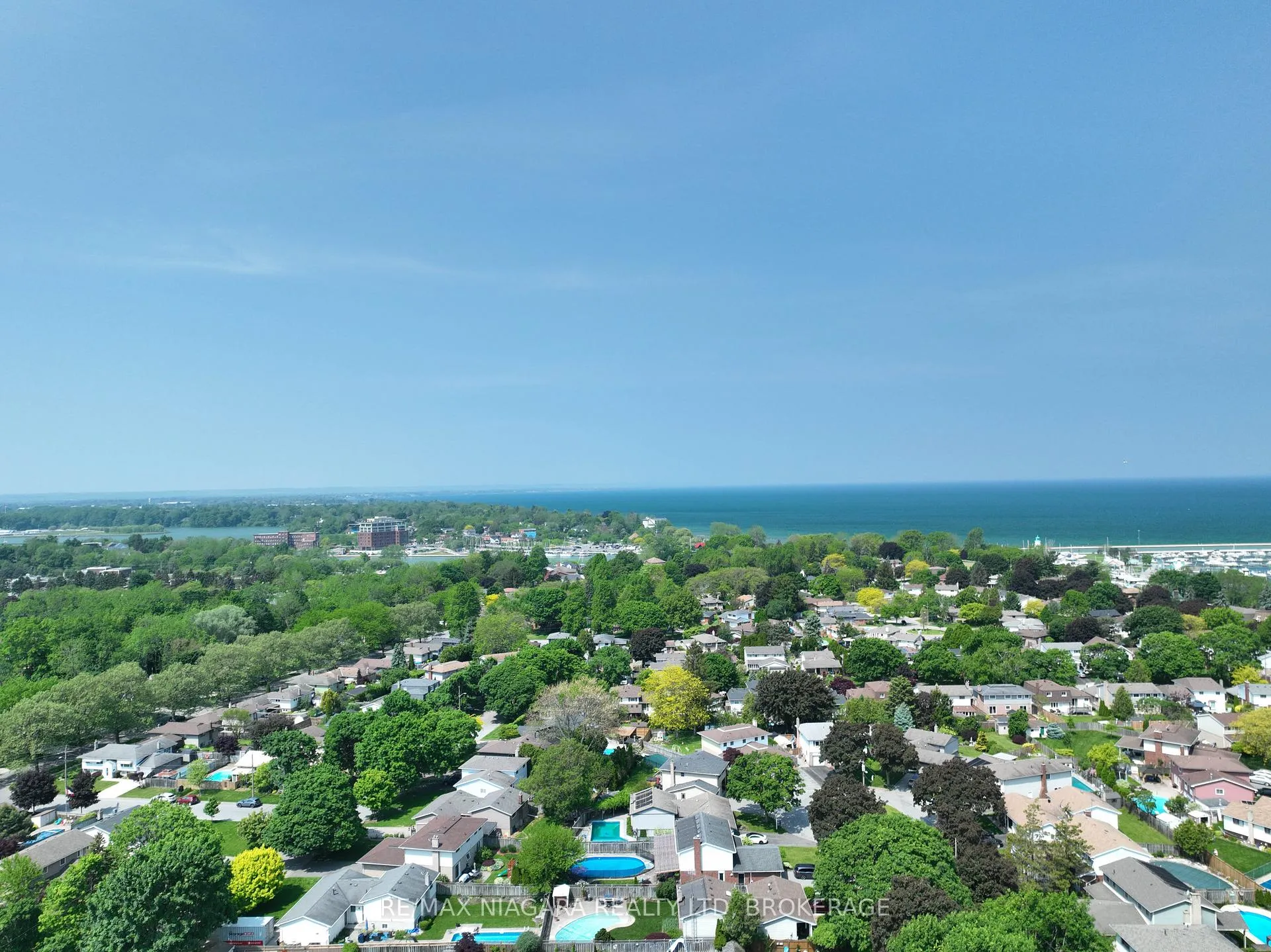 Photo 46 of 621 Lake Street, St. Catharines, Lakeshore — HOMEH