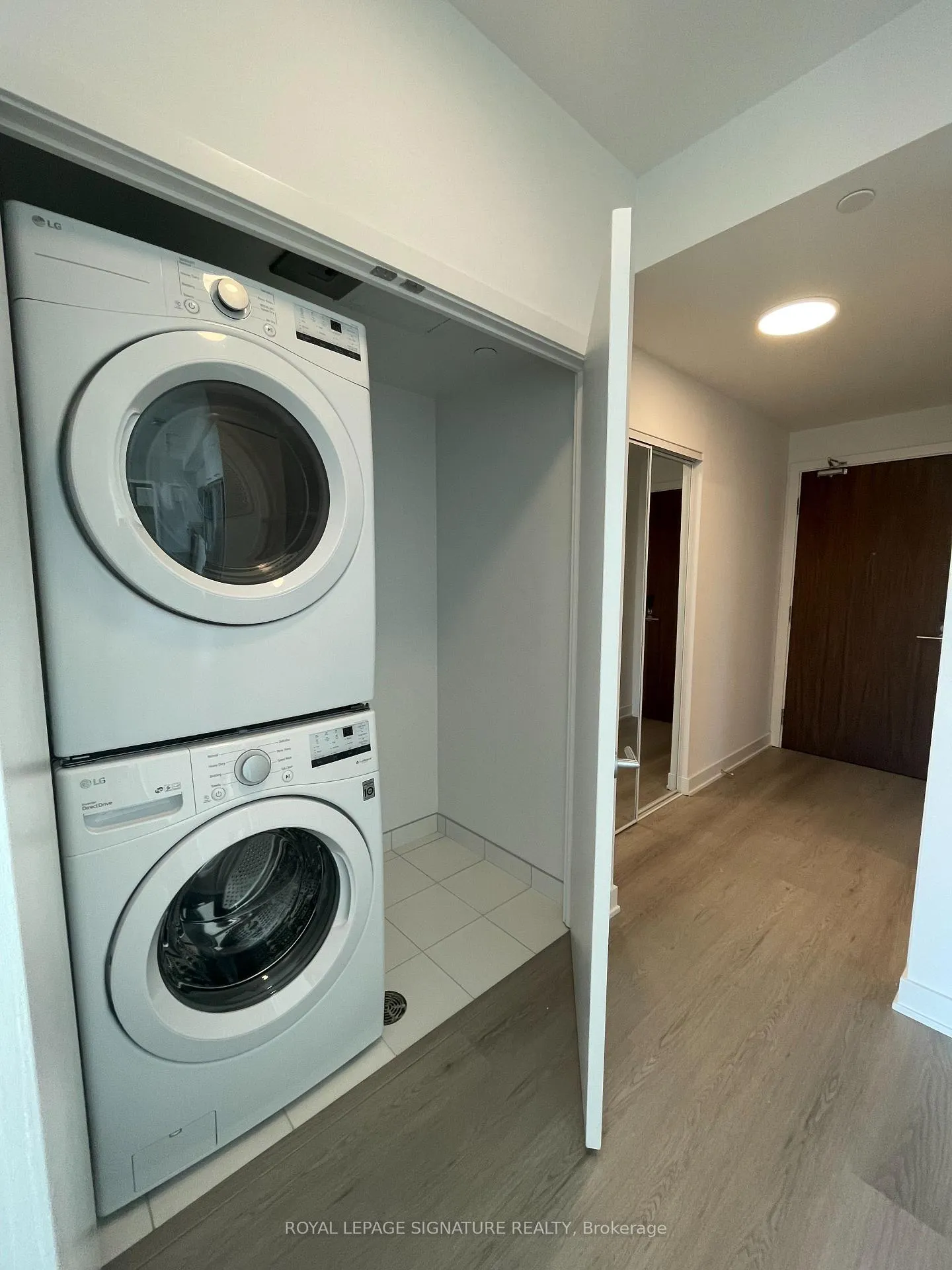 Photo 10 of Unit 2505, 40 Lagerfeld Drive, Brampton, Northwest Brampton — HOMEH