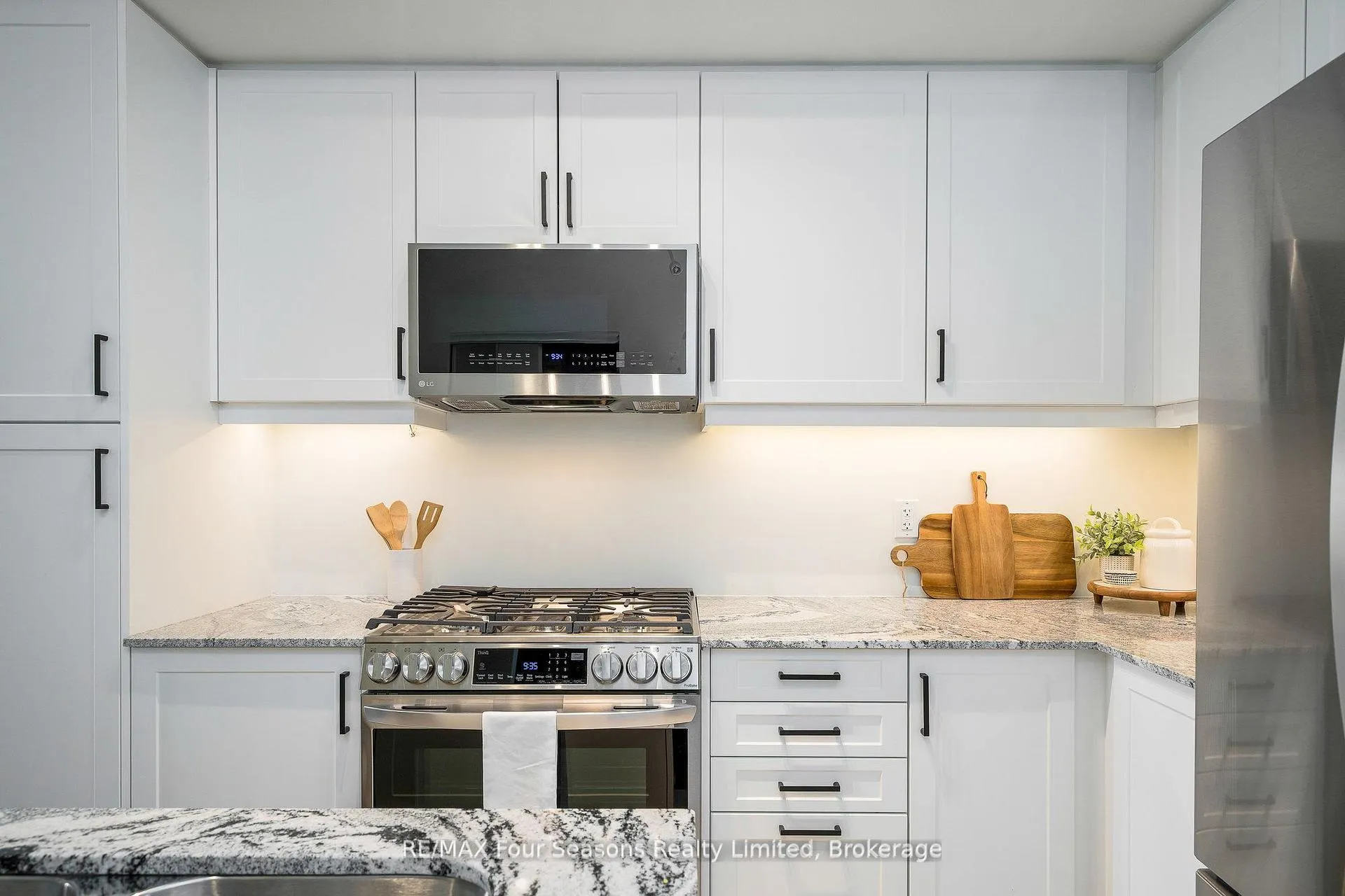 Photo 5 of Unit 208, 17 Spooner Crescent, Collingwood — HOMEH