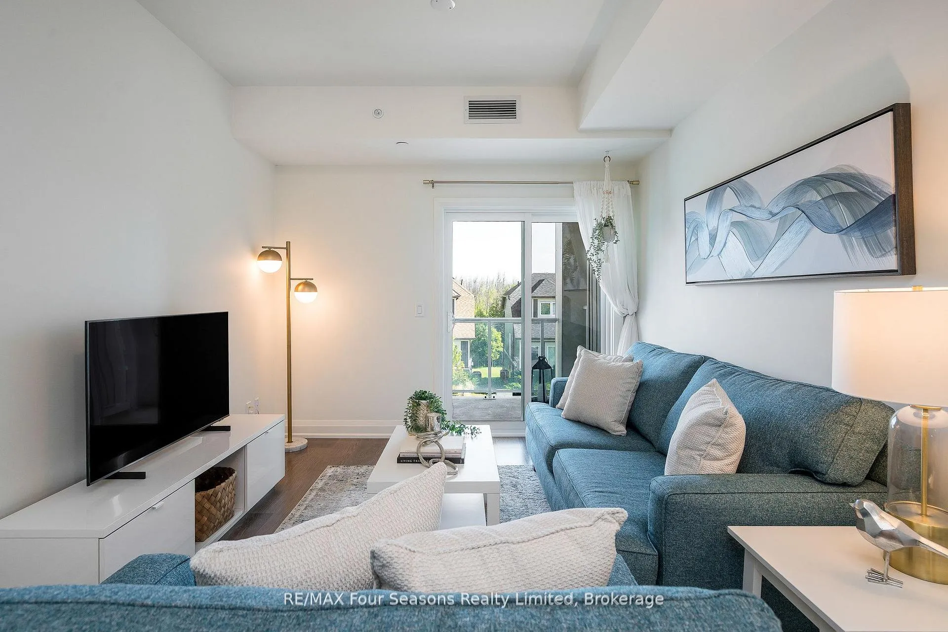 Photo 6 of Unit 208, 17 Spooner Crescent, Collingwood — HOMEH