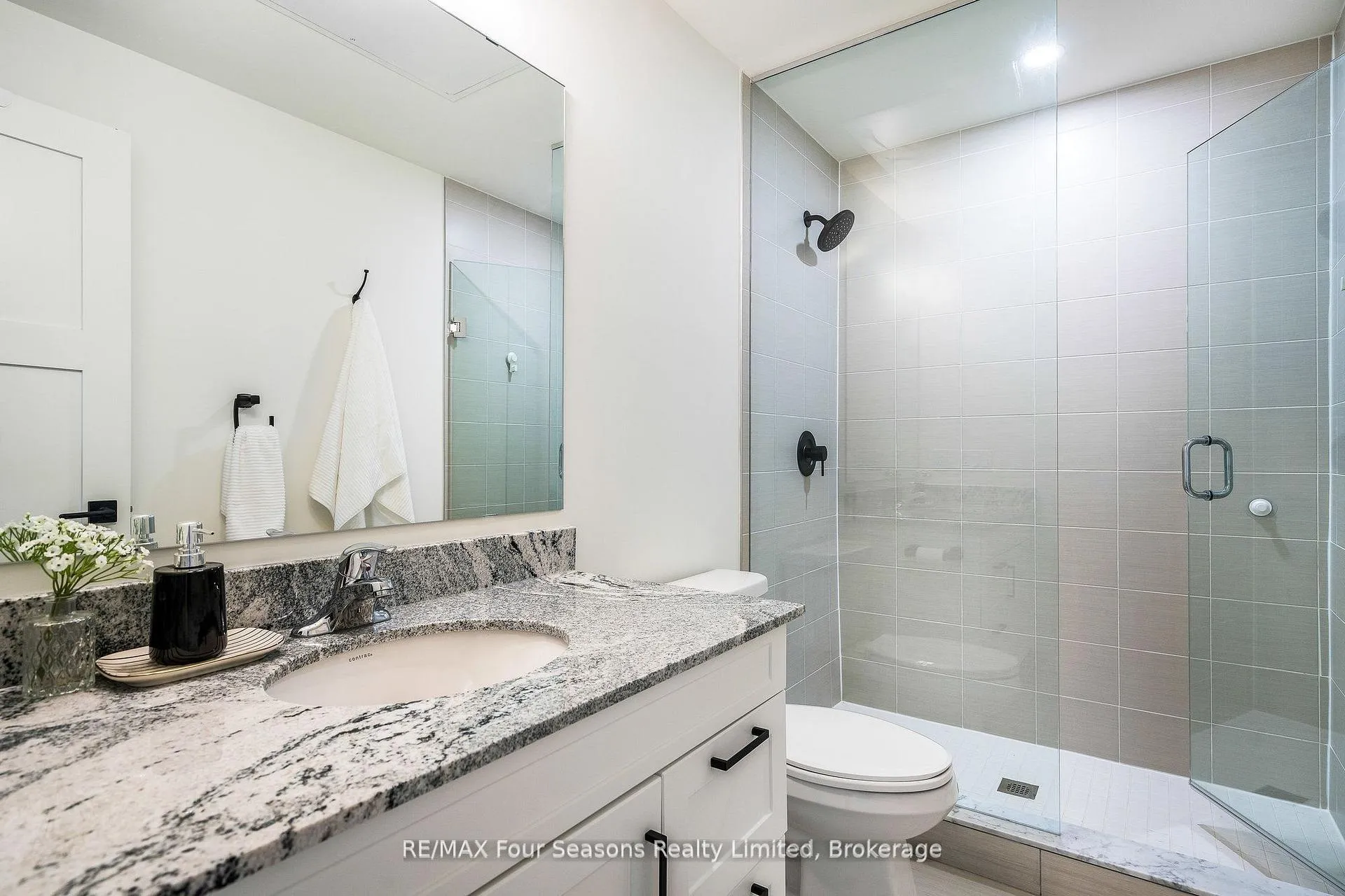 Photo 11 of Unit 208, 17 Spooner Crescent, Collingwood — HOMEH