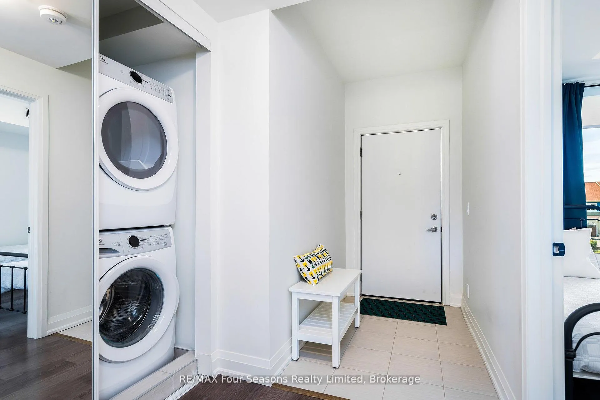 Photo 24 of Unit 208, 17 Spooner Crescent, Collingwood — HOMEH