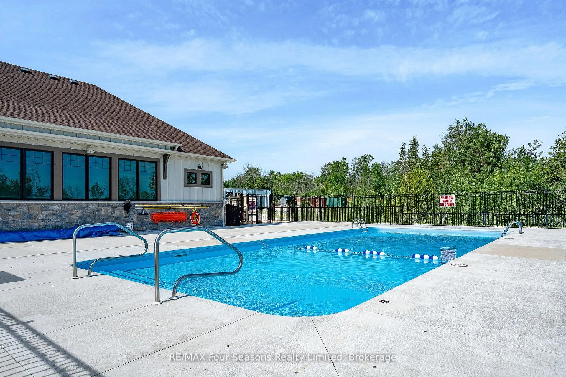 Photo 25 of Unit 208, 17 Spooner Crescent, Collingwood — HOMEH