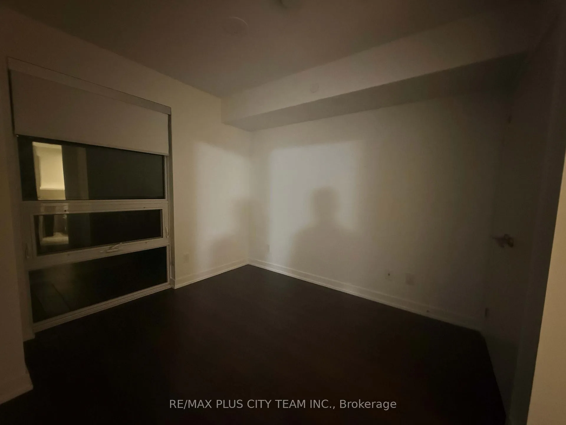 Photo 7 of Unit 502, 120 Varna Drive, Toronto, Englemount-Lawrence — HOMEH