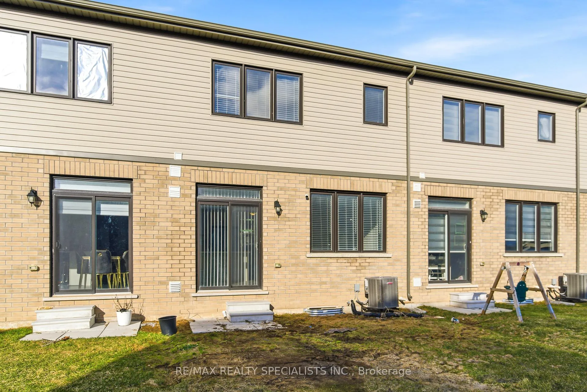 Photo 31 of 12 Lavender Road, Thorold, Hurricane/Merrittville — HOMEH