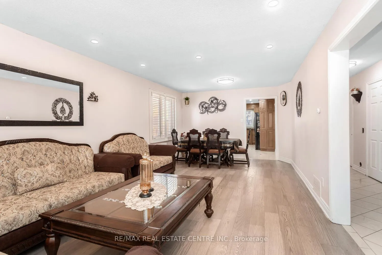 Photo 8 of 41 Presidential Street, Vaughan, East Woodbridge — HOMEH