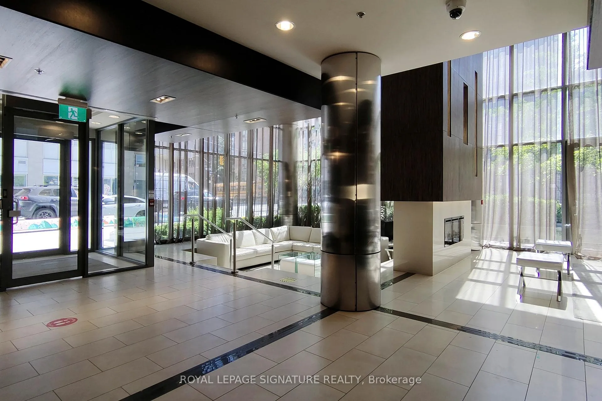 Photo 6 of Unit 720, 320 Richmond Street, Toronto, Moss Park — HOMEH