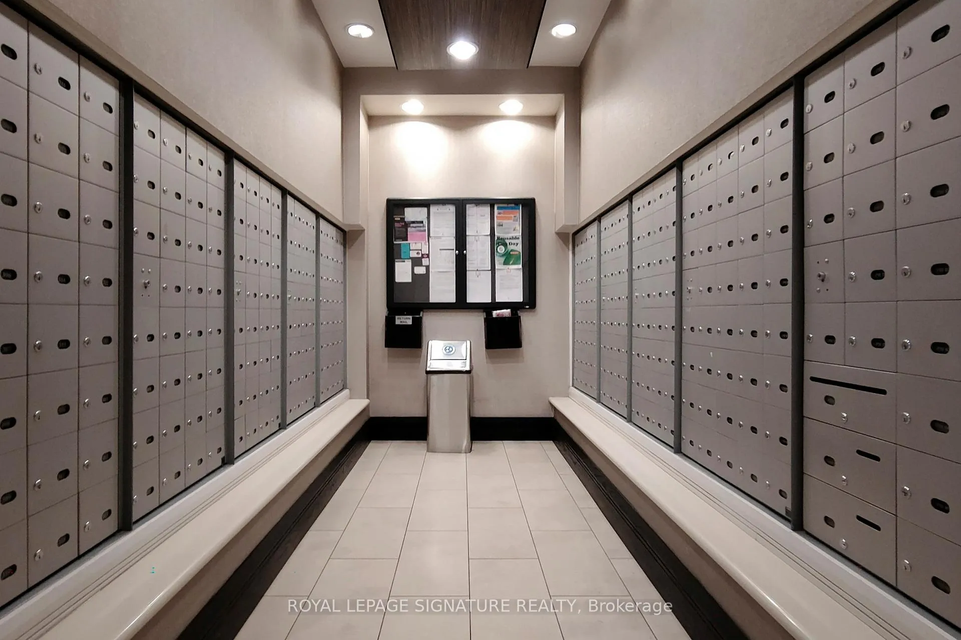 Photo 22 of Unit 720, 320 Richmond Street, Toronto, Moss Park — HOMEH