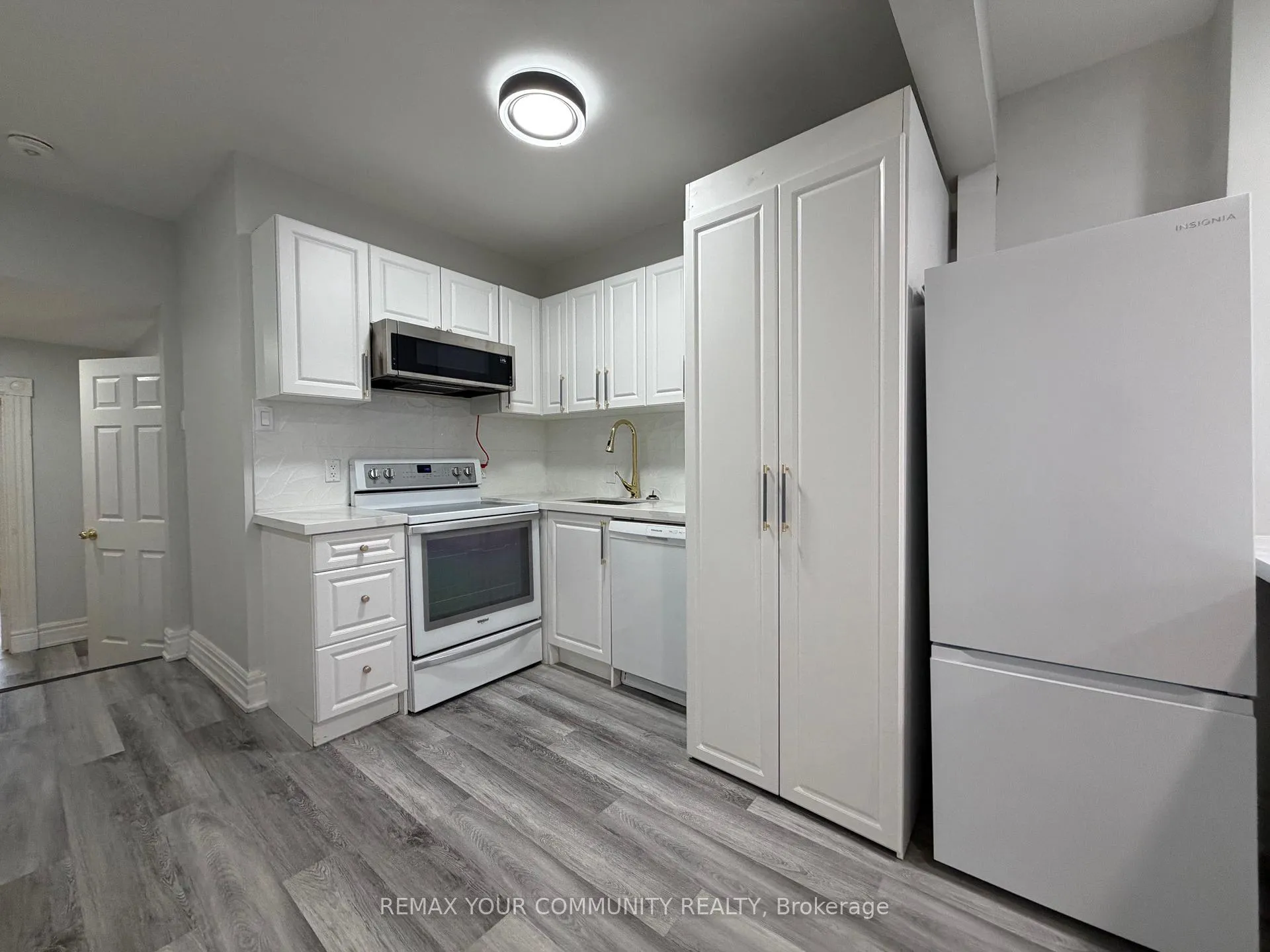 Photo 2 of Unit Upper, 107 Pape Avenue, Toronto, South Riverdale — HOMEH