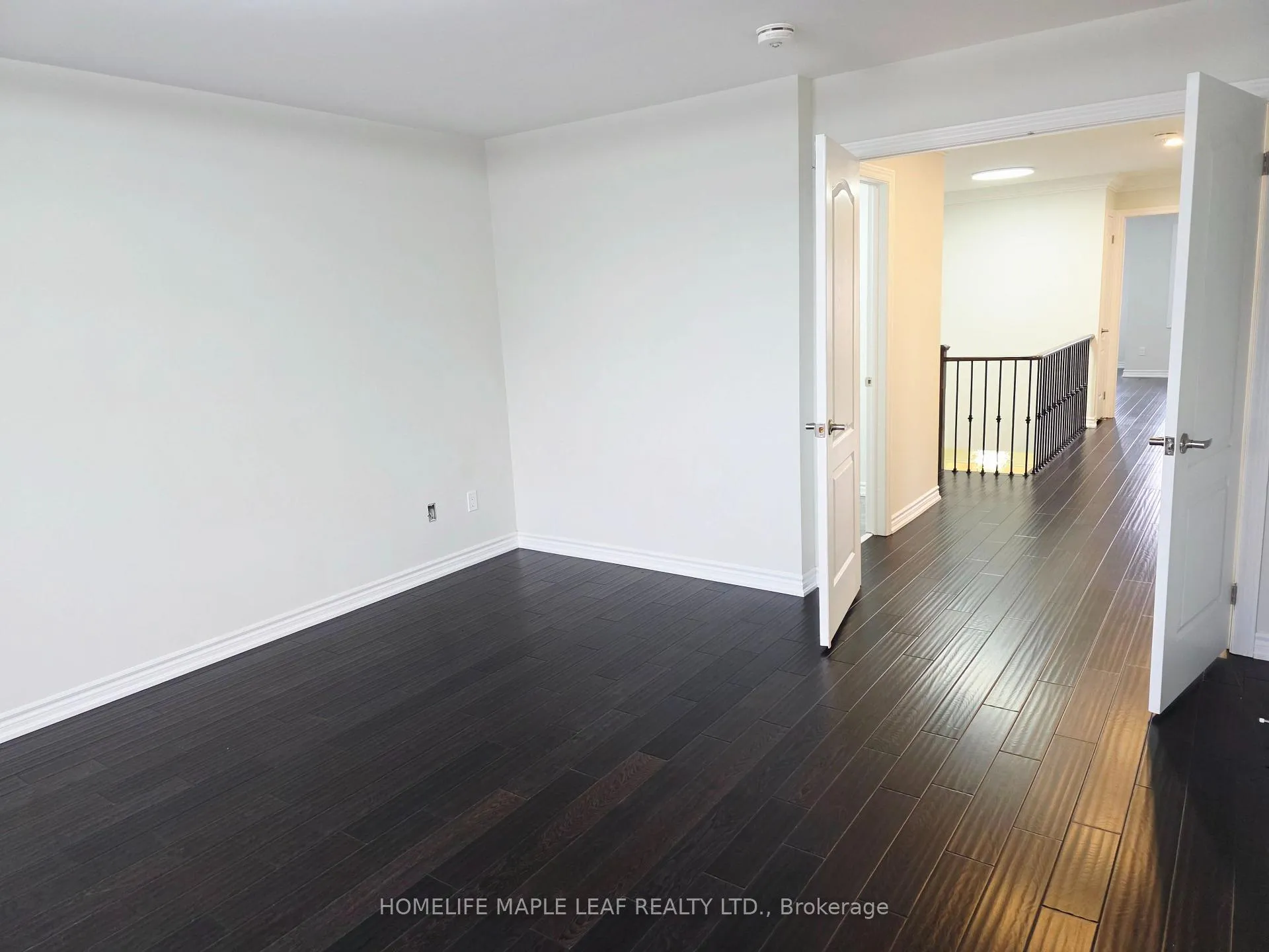 Photo 12 of 210 Palace Street, Thorold, Thorold Downtown — HOMEH