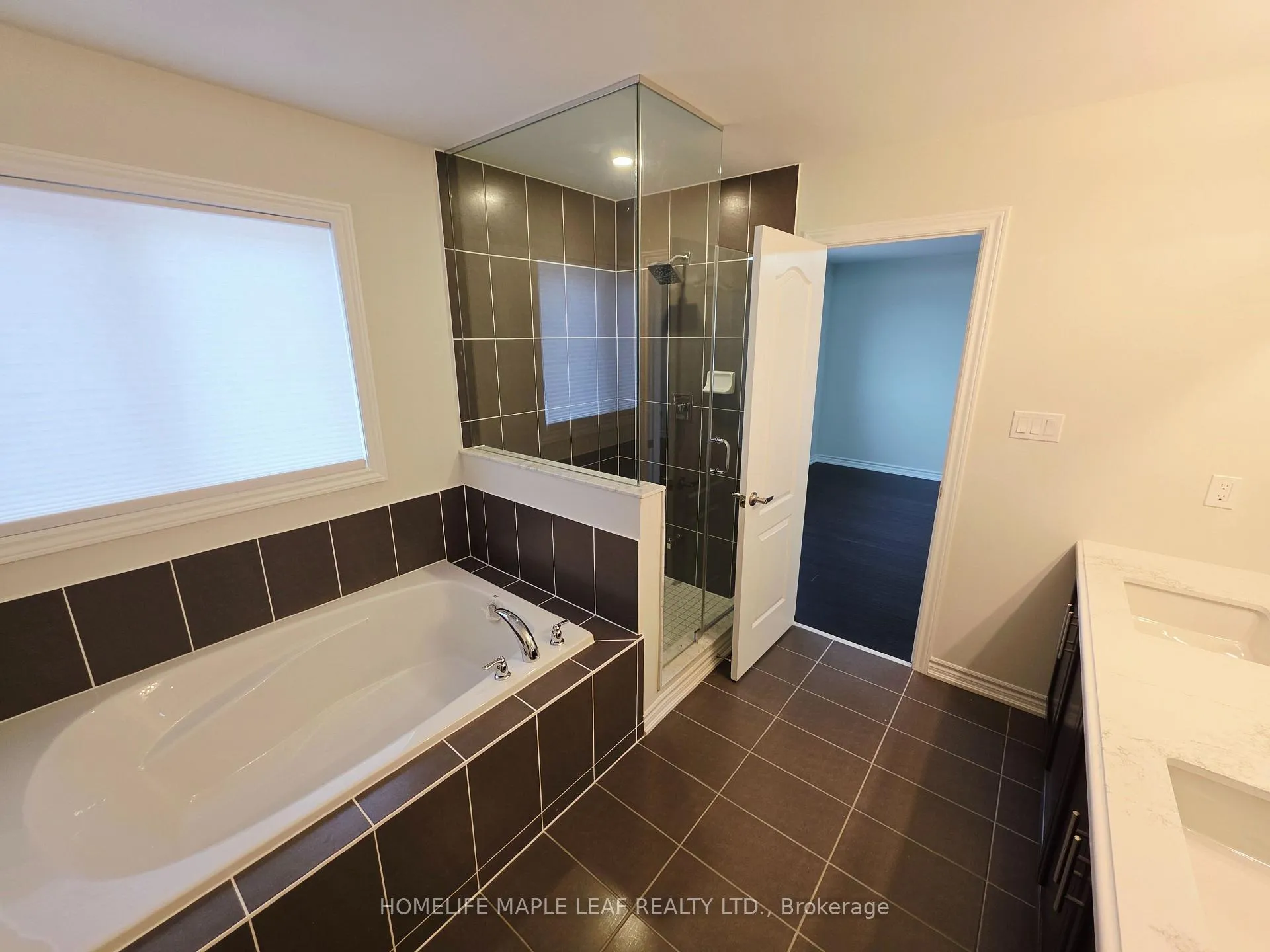 Photo 14 of 210 Palace Street, Thorold, Thorold Downtown — HOMEH
