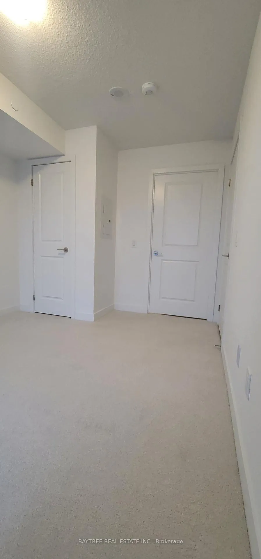 Photo 11 of Unit 801, 1010 Sandy Beach Road, Pickering, Bay Ridges — HOMEH