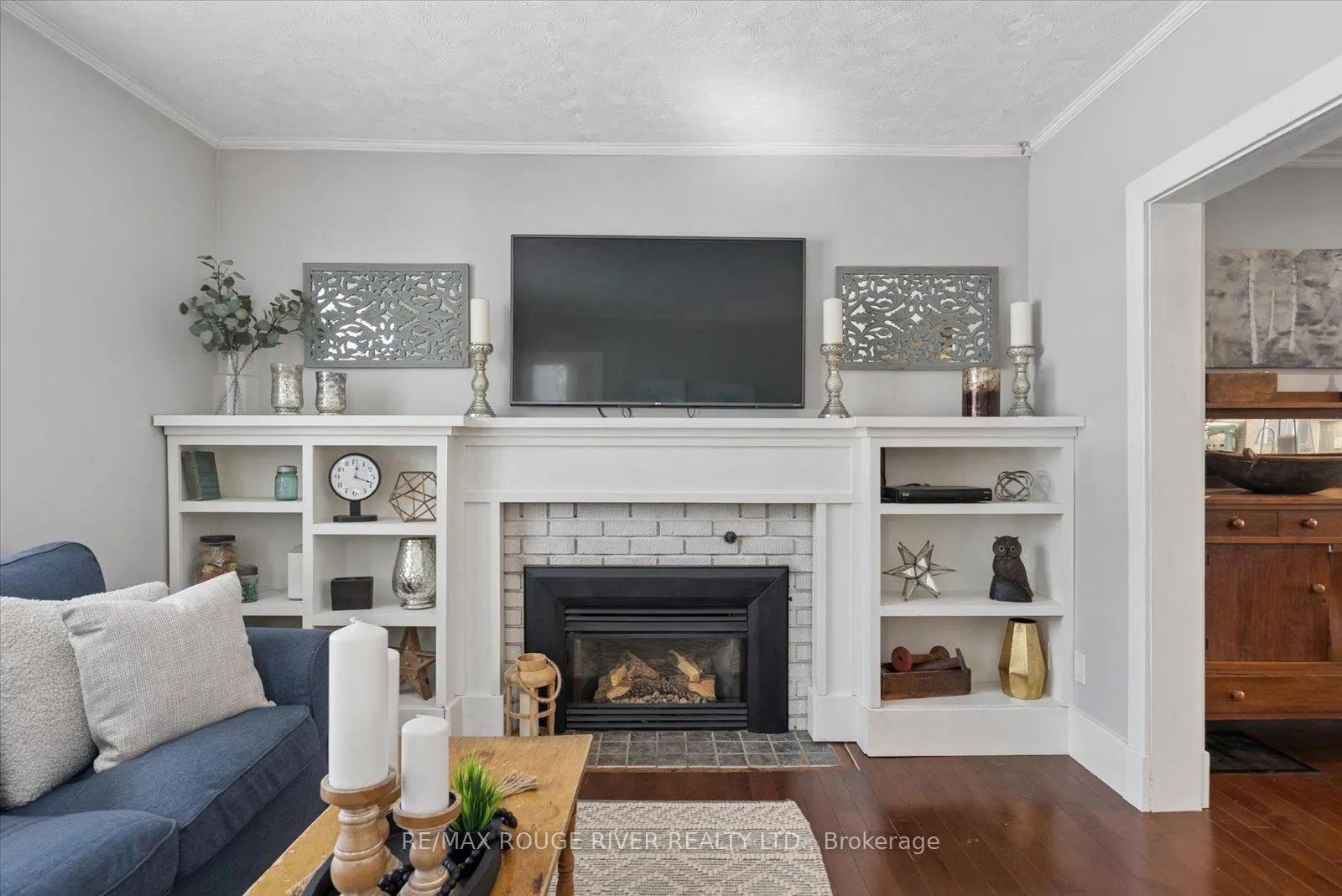 Photo 8 of 137 Elgin Street, Clarington, Bowmanville — HOMEH