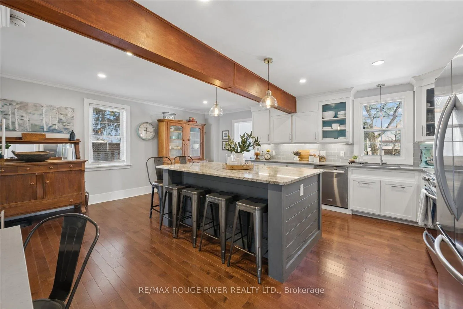 Photo 12 of 137 Elgin Street, Clarington, Bowmanville — HOMEH