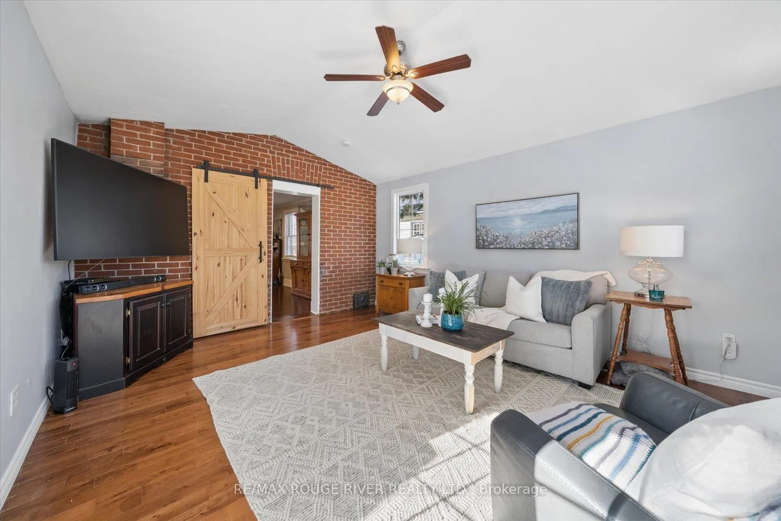 Photo 20 of 137 Elgin Street, Clarington, Bowmanville — HOMEH