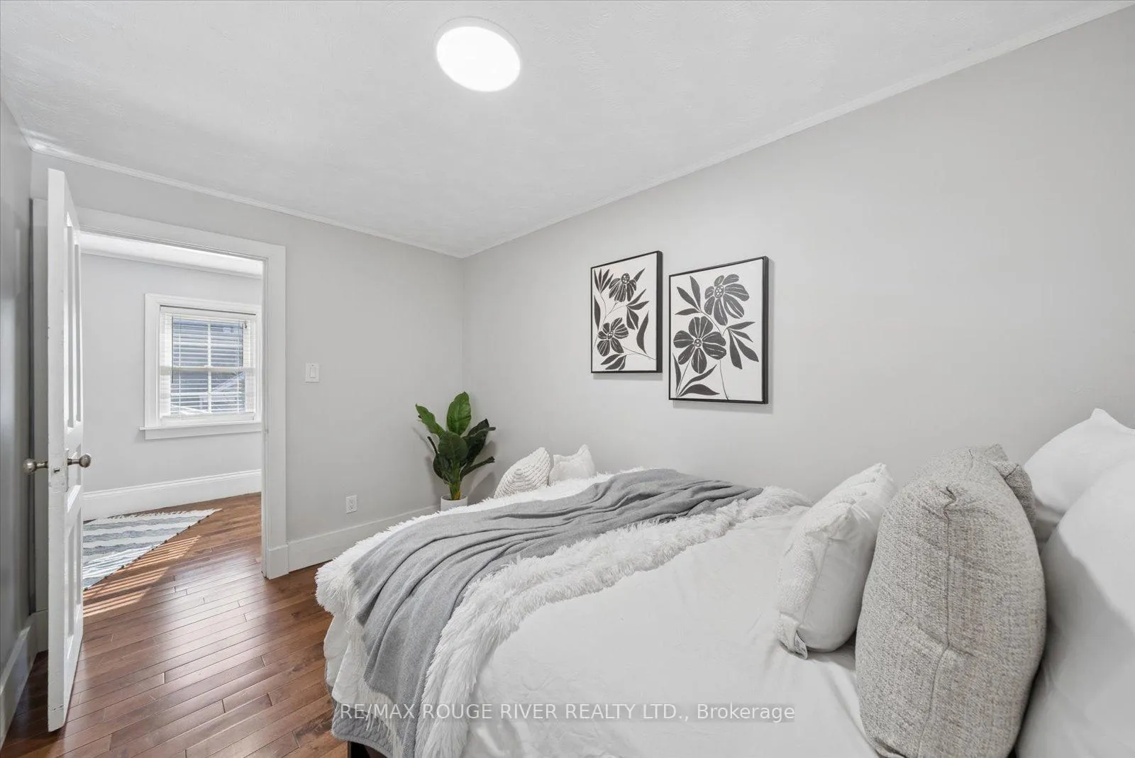 Photo 32 of 137 Elgin Street, Clarington, Bowmanville — HOMEH