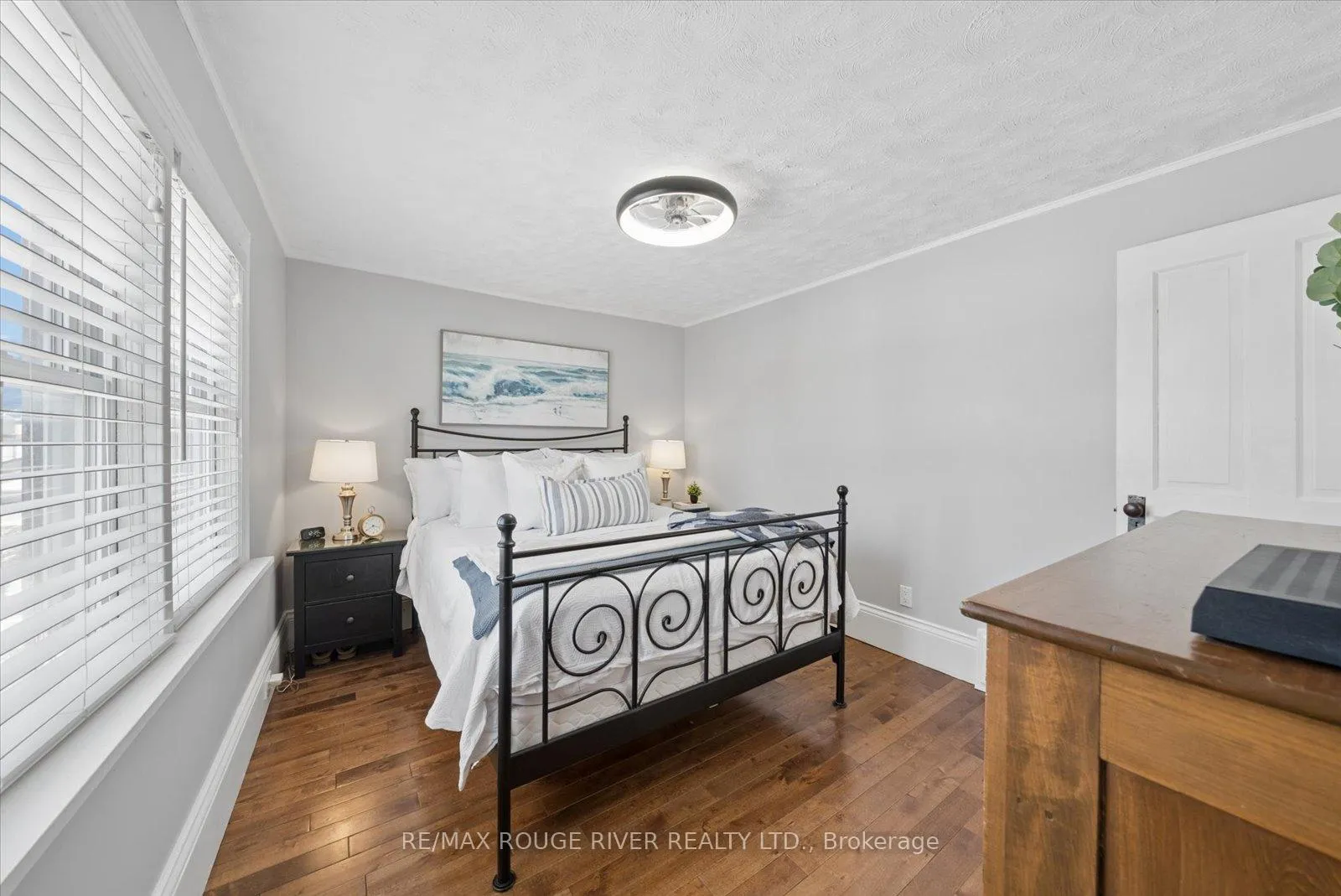 Photo 35 of 137 Elgin Street, Clarington, Bowmanville — HOMEH