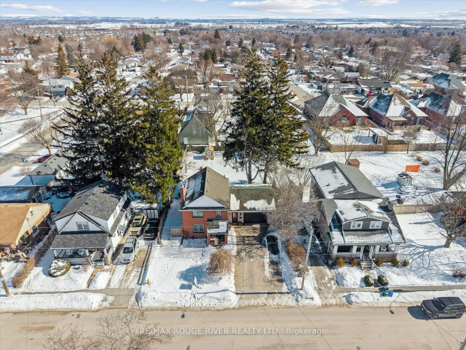 Photo 49 of 137 Elgin Street, Clarington, Bowmanville — HOMEH