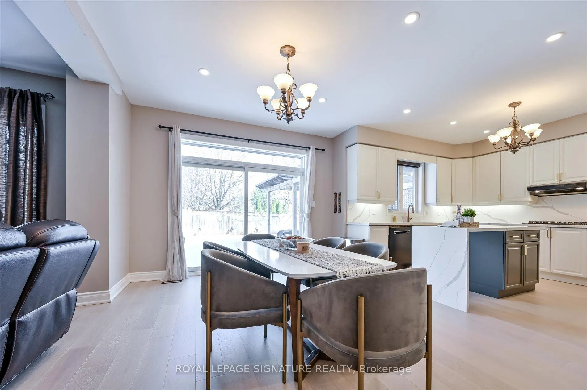 Photo 12 of 2177 Cashey Drive, Oakville, Joshua Creek — HOMEH