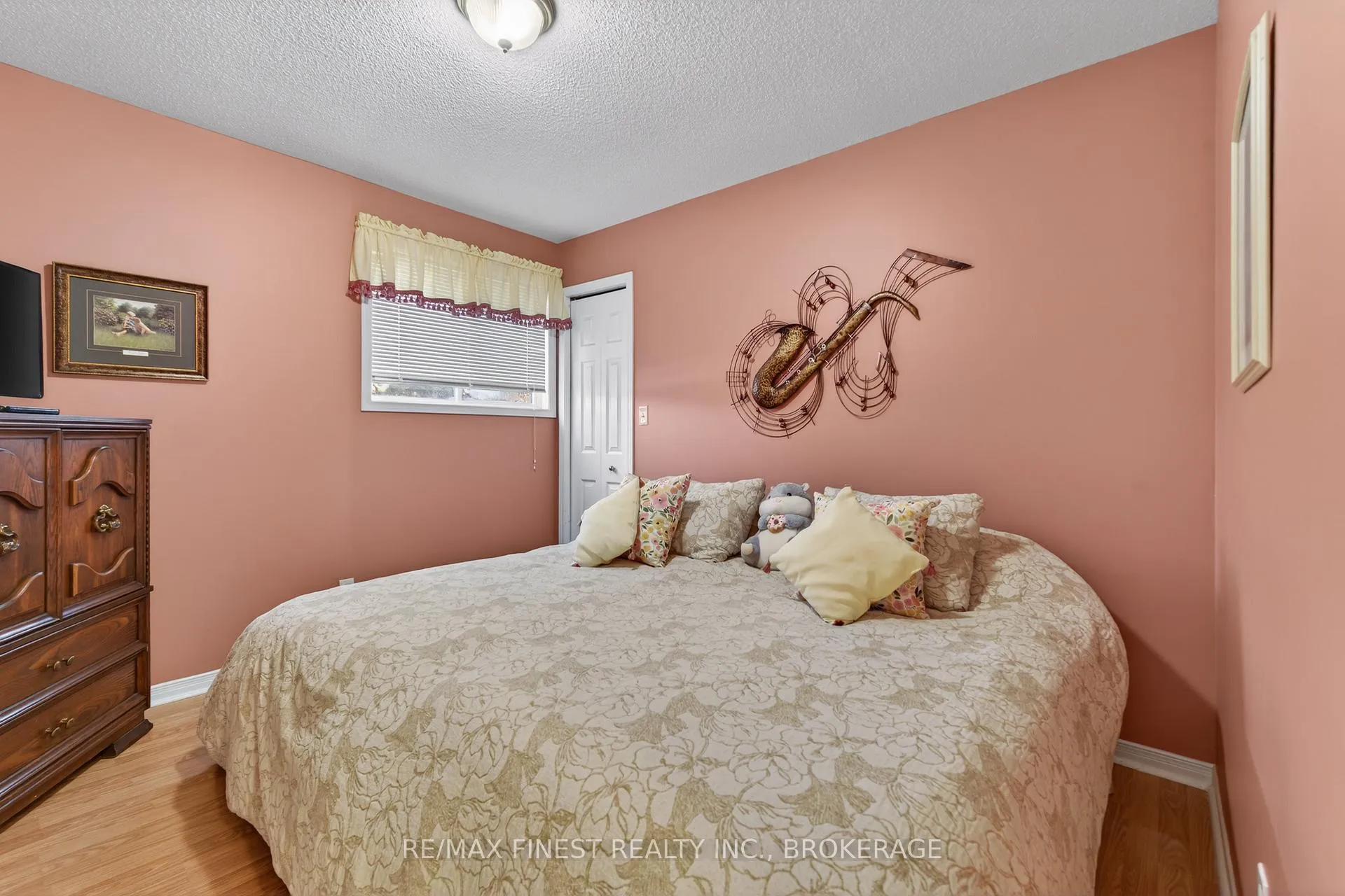 Photo 23 of 4602 Deer Run Way, Frontenac, Frontenac South — HOMEH