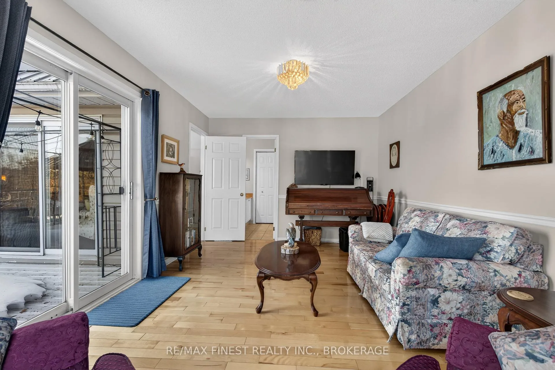 Photo 25 of 4602 Deer Run Way, Frontenac, Frontenac South — HOMEH