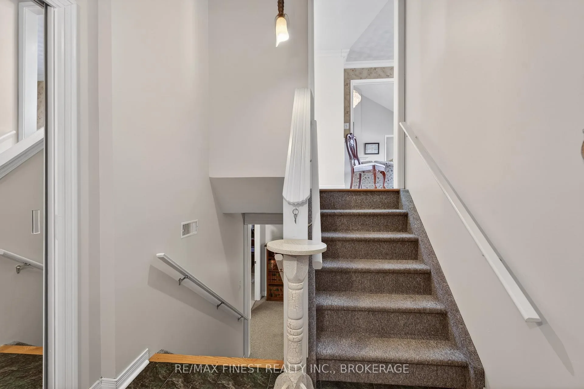 Photo 27 of 4602 Deer Run Way, Frontenac, Frontenac South — HOMEH