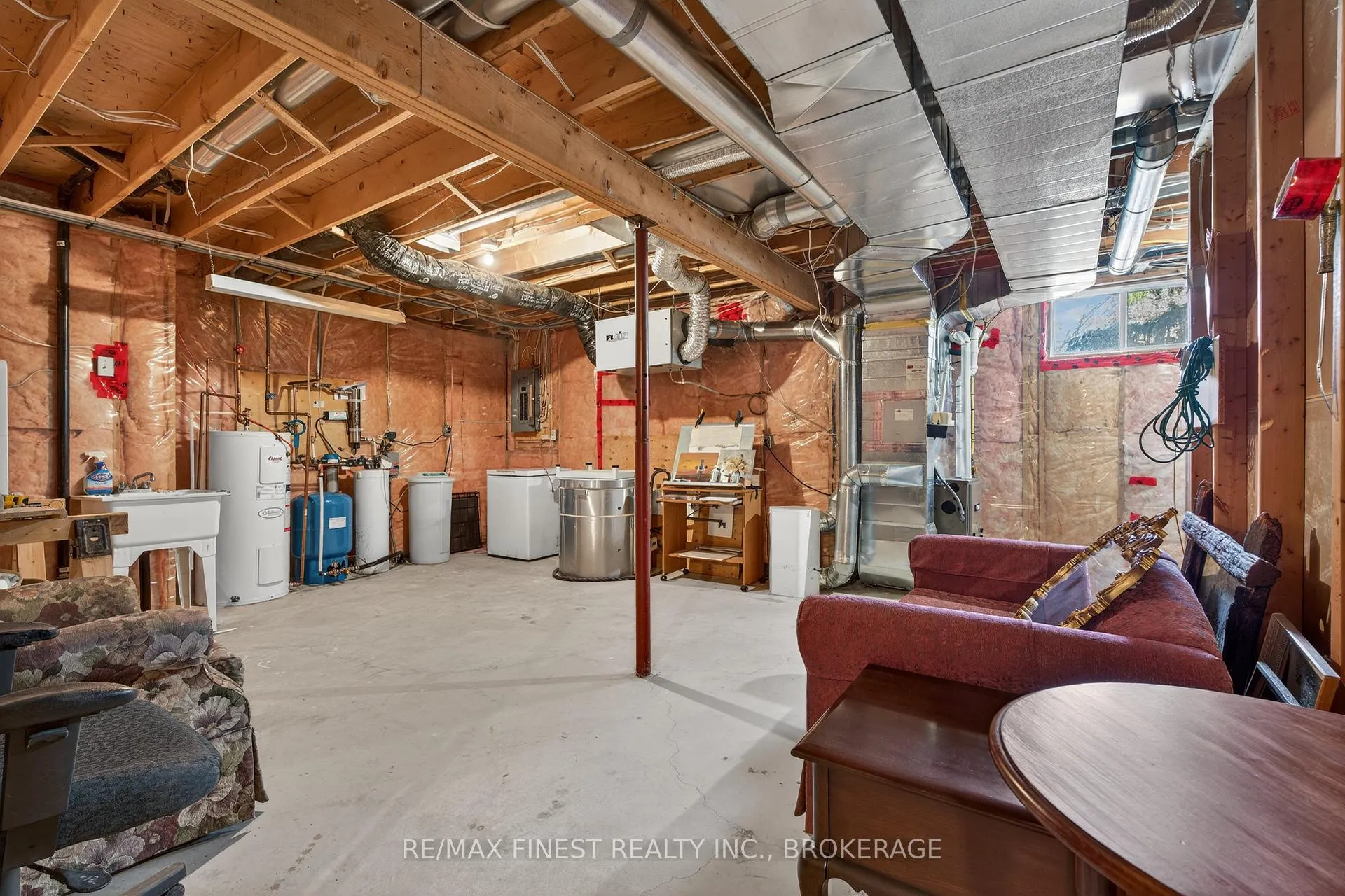 Photo 33 of 4602 Deer Run Way, Frontenac, Frontenac South — HOMEH