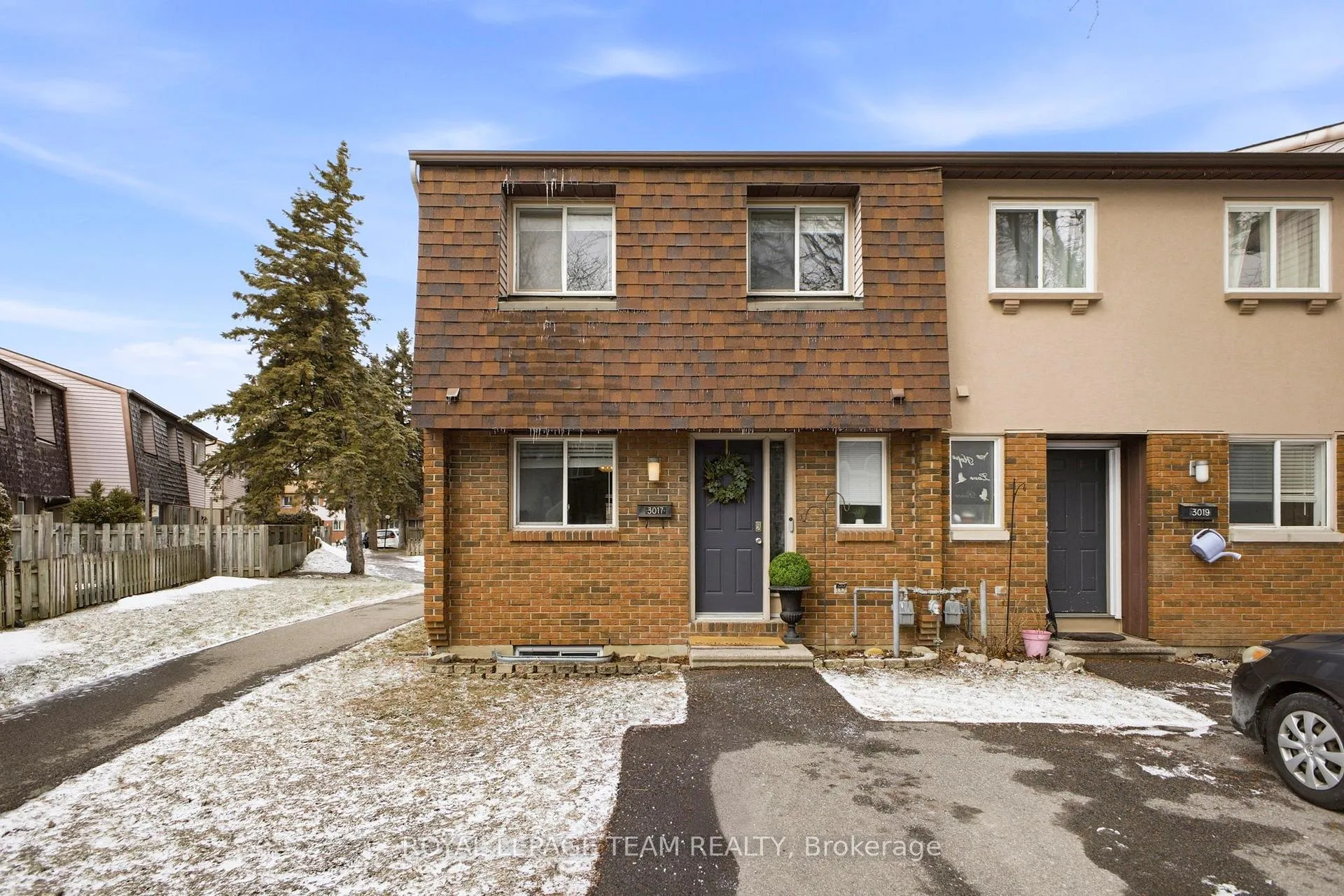 Photo 1 of 3017 Olympic Way, Ottawa, Blossom Park/Leitrim — HOMEH