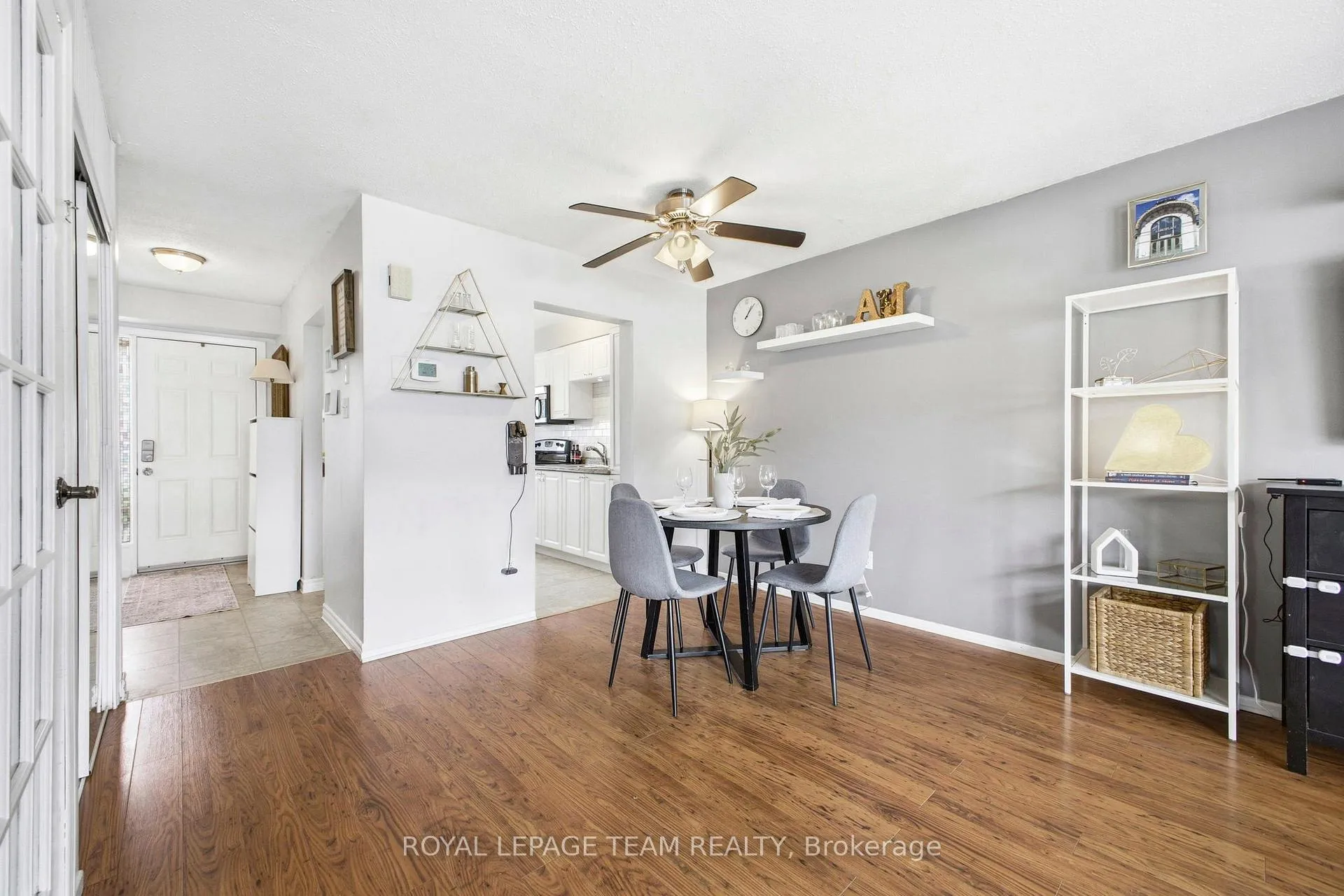 Photo 13 of 3017 Olympic Way, Ottawa, Blossom Park/Leitrim — HOMEH