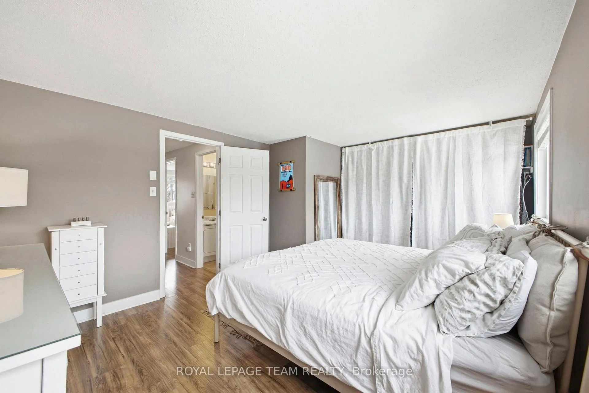 Photo 22 of 3017 Olympic Way, Ottawa, Blossom Park/Leitrim — HOMEH