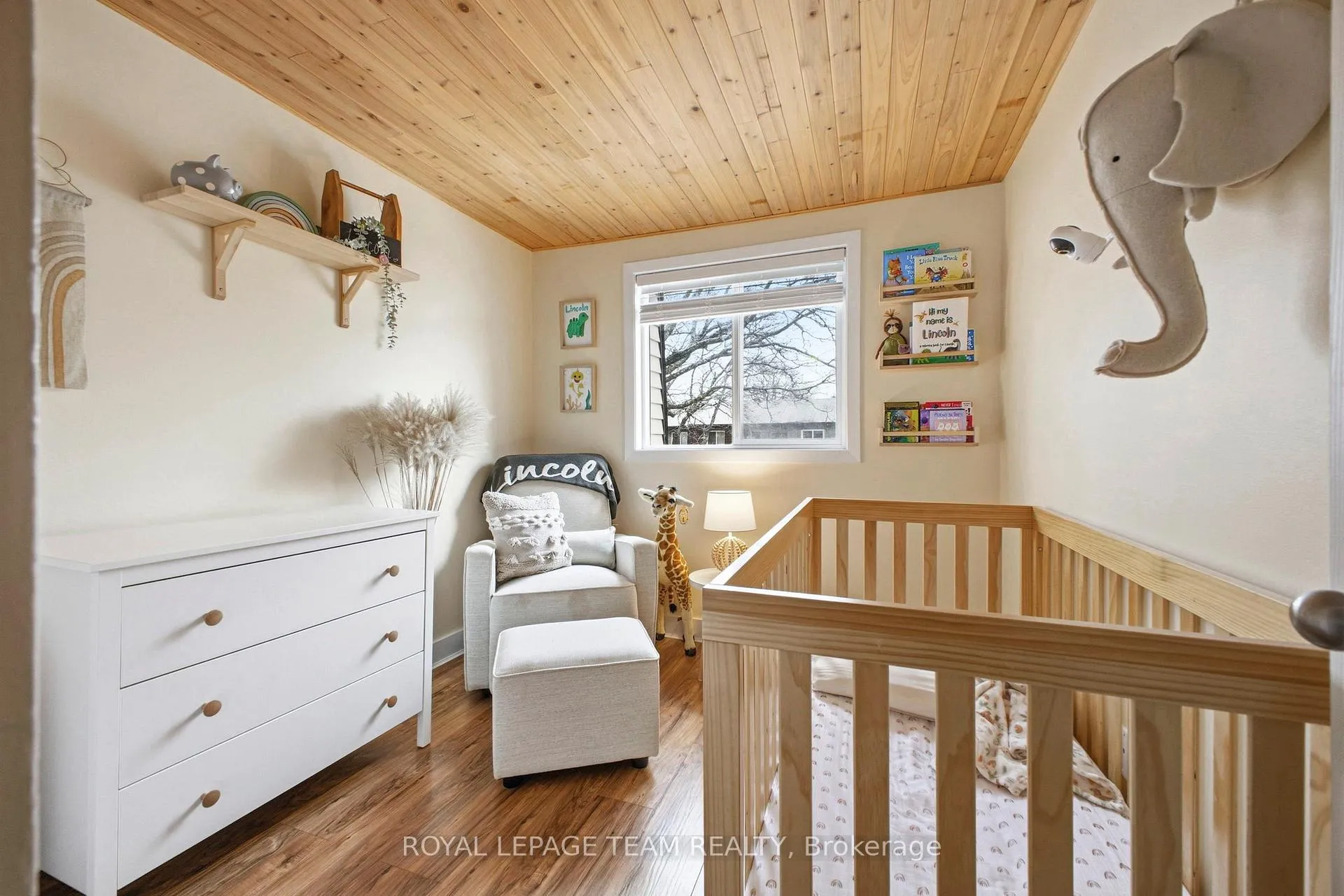 Photo 27 of 3017 Olympic Way, Ottawa, Blossom Park/Leitrim — HOMEH