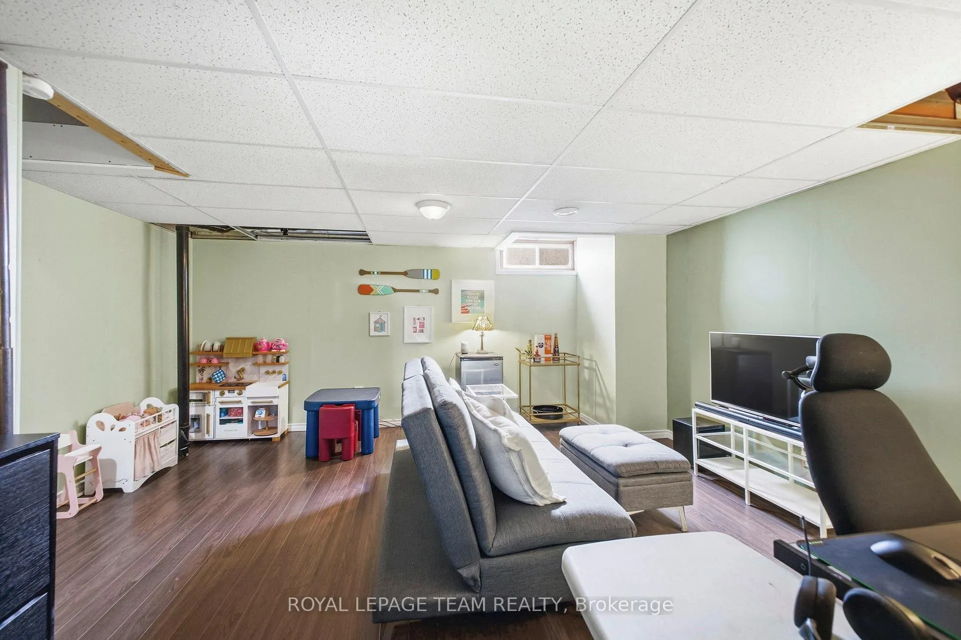Photo 31 of 3017 Olympic Way, Ottawa, Blossom Park/Leitrim — HOMEH