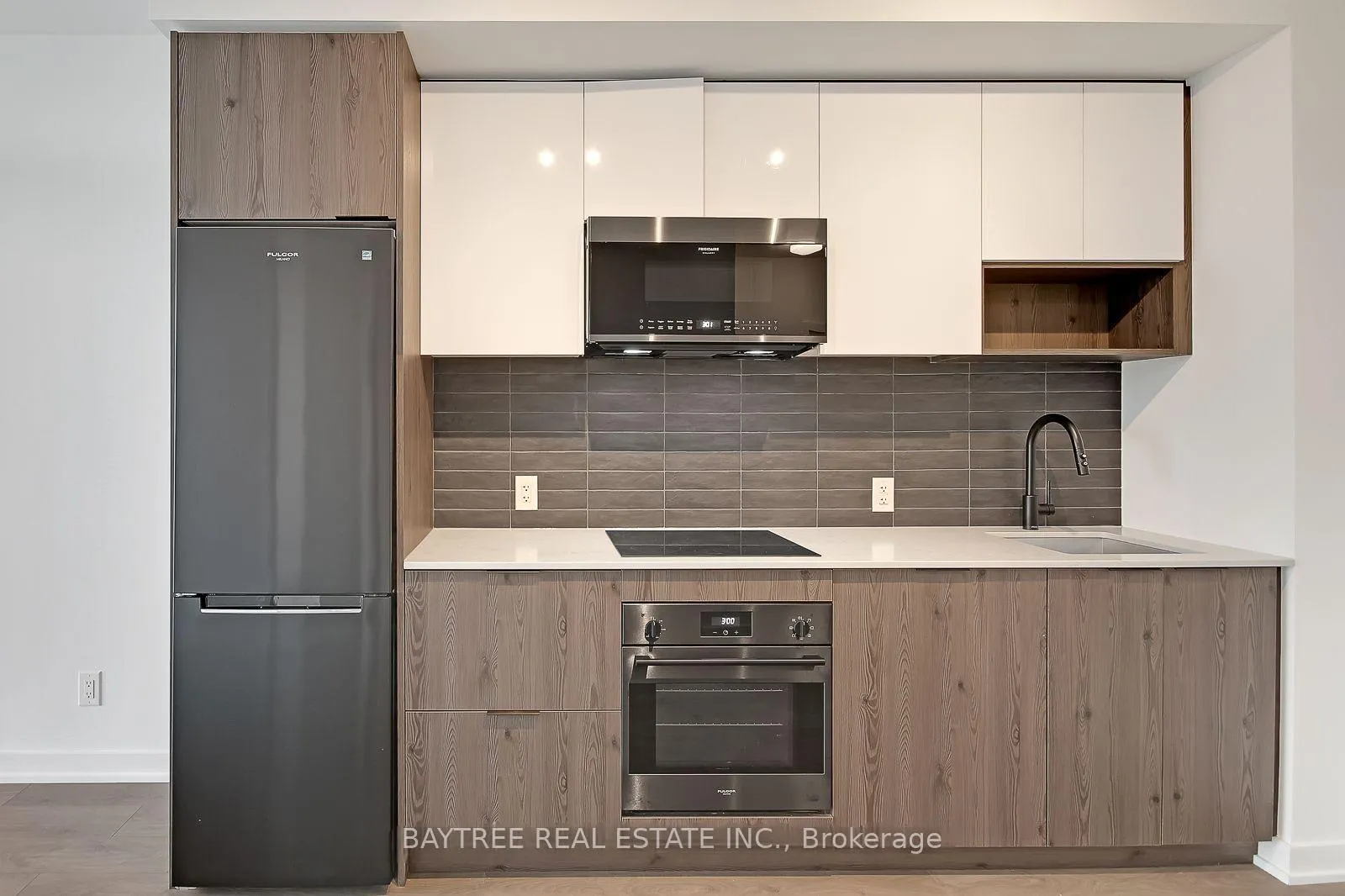 Photo 3 of Unit 407, 5 Defries Street, Toronto, Regent Park — HOMEH