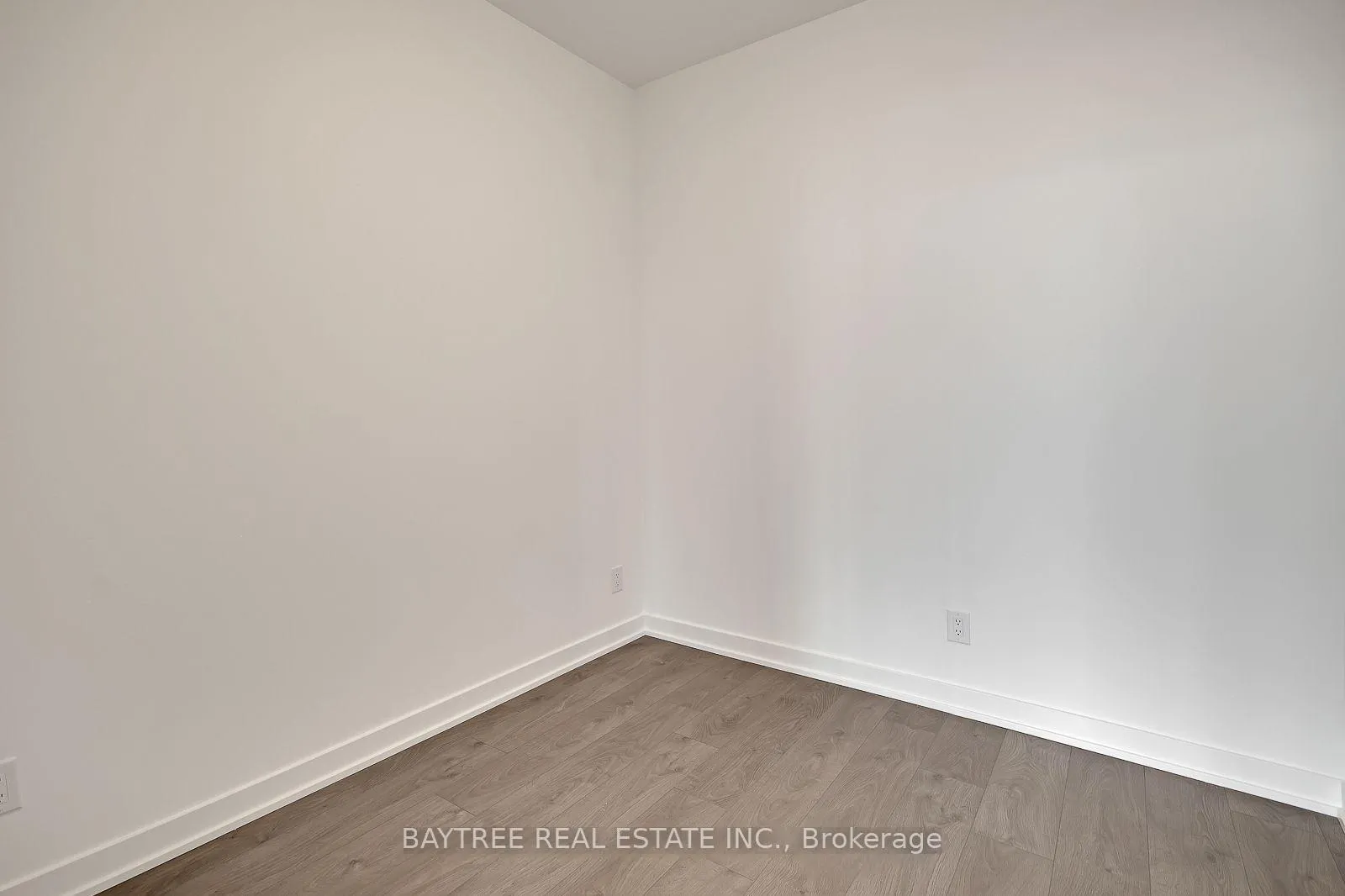 Photo 6 of Unit 407, 5 Defries Street, Toronto, Regent Park — HOMEH