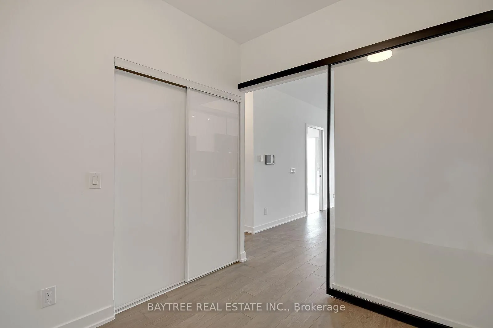 Photo 7 of Unit 407, 5 Defries Street, Toronto, Regent Park — HOMEH