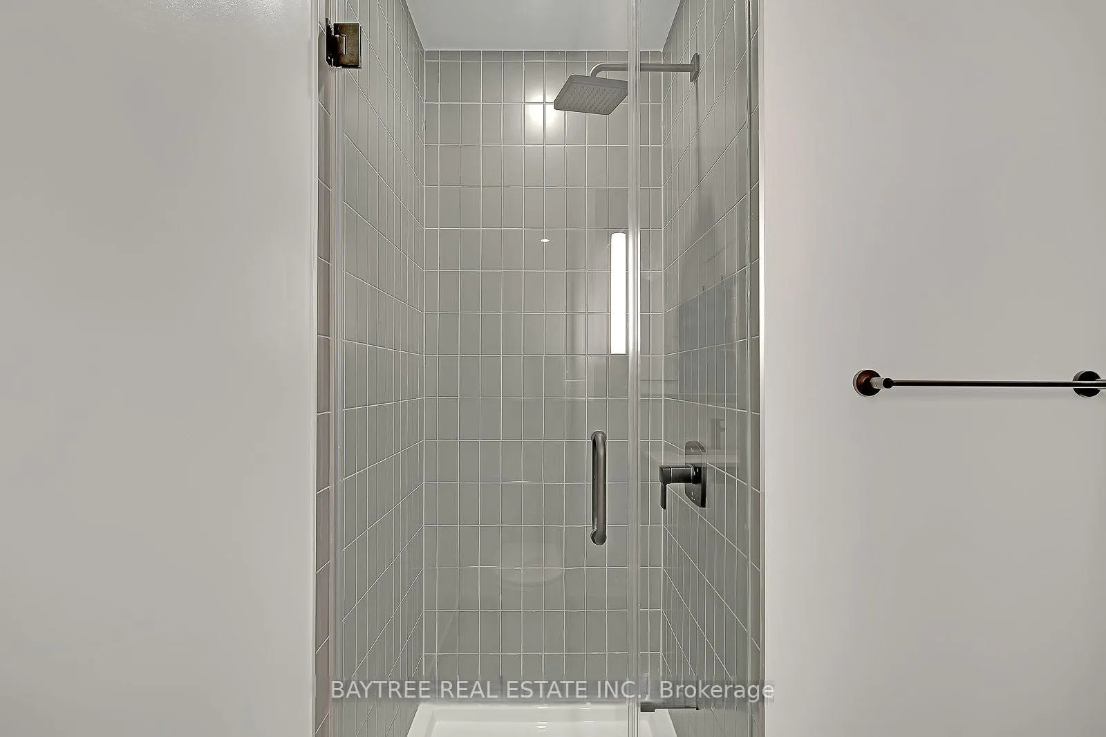 Photo 10 of Unit 407, 5 Defries Street, Toronto, Regent Park — HOMEH